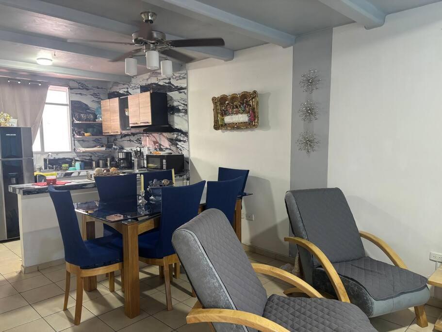 Casa con todas las comodidades