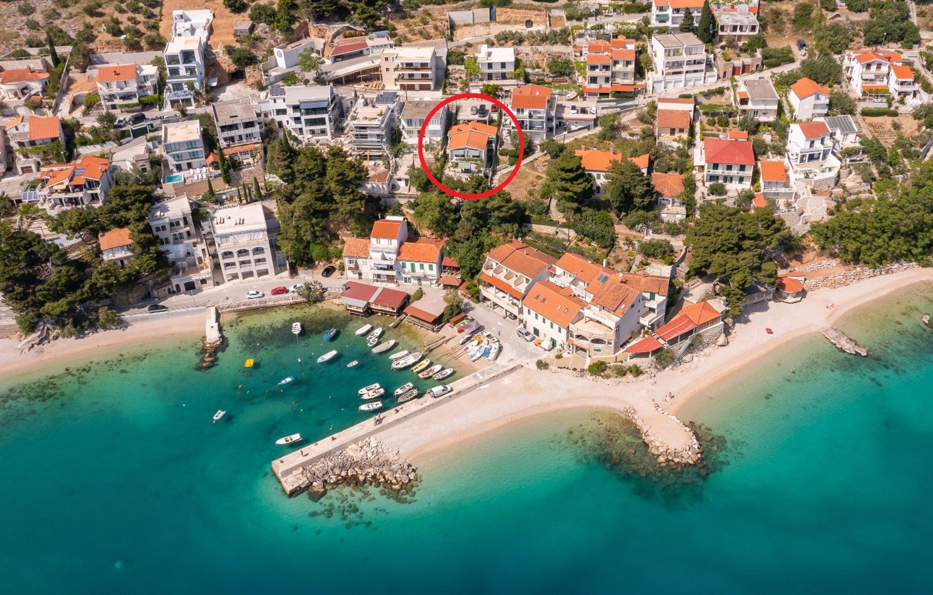 Bluetique Beach Apartments view 3
