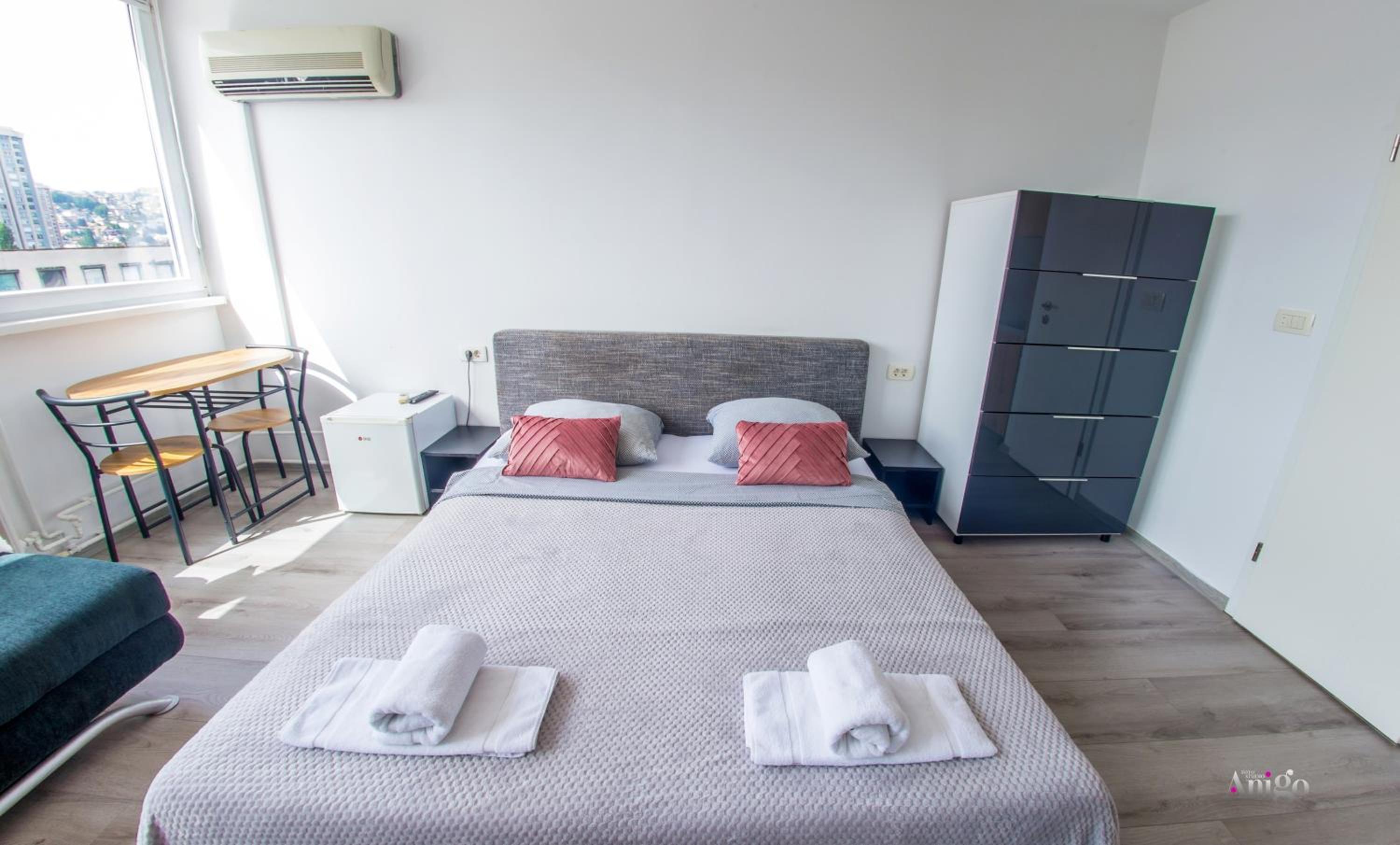 Apartments Pluton