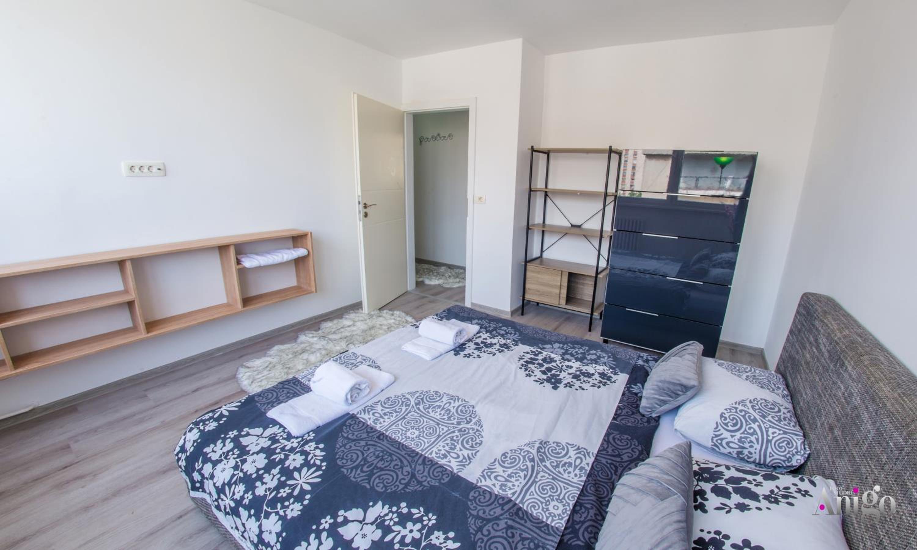 Apartments Pluton