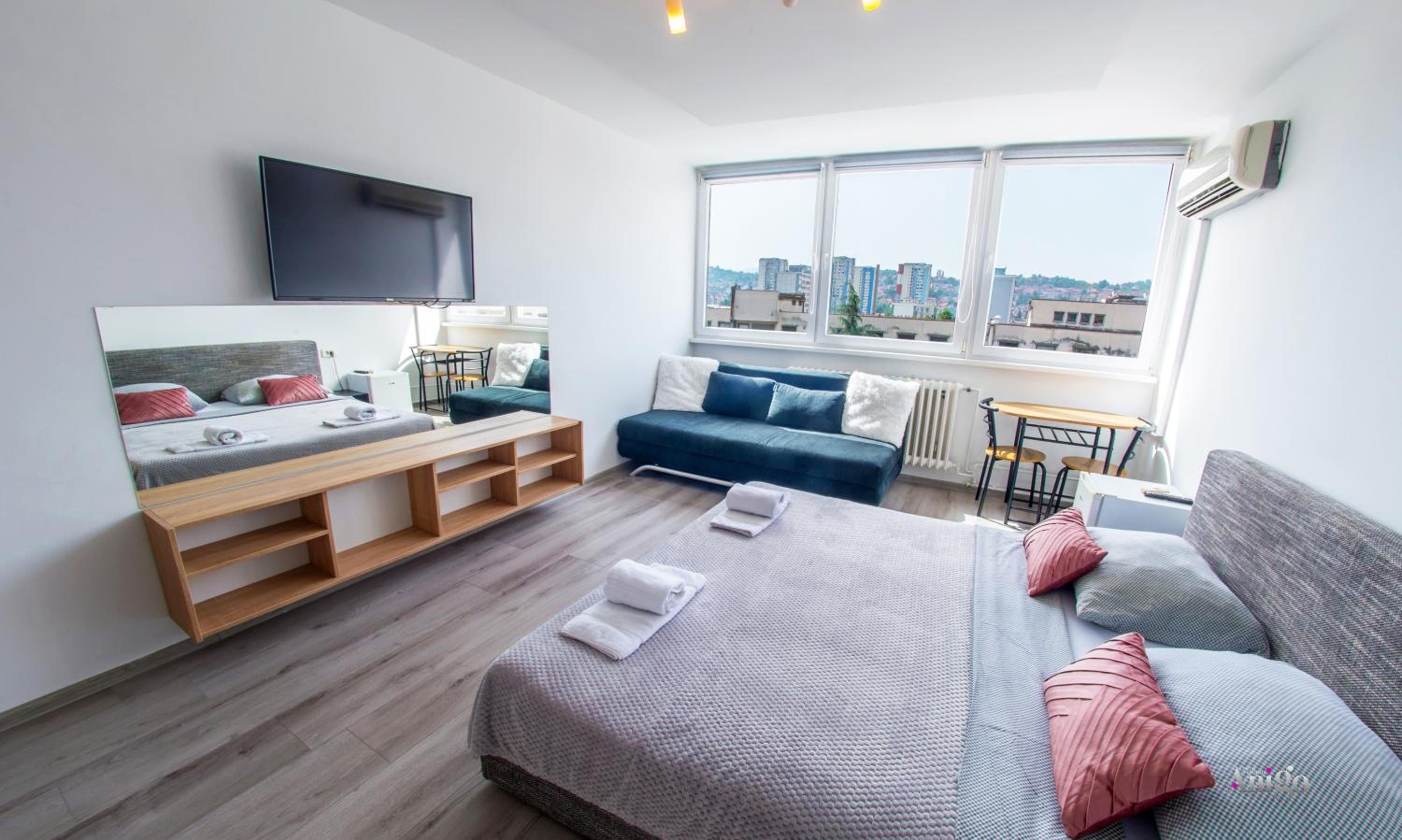 Apartments Pluton