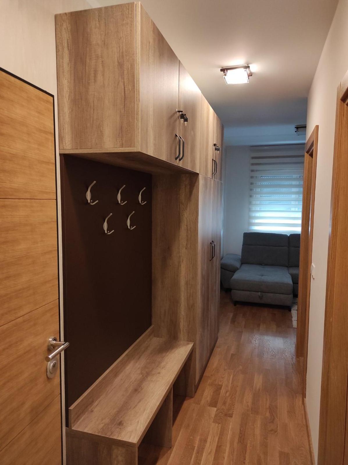 Lux Apartman Dunja i Jovana view 5