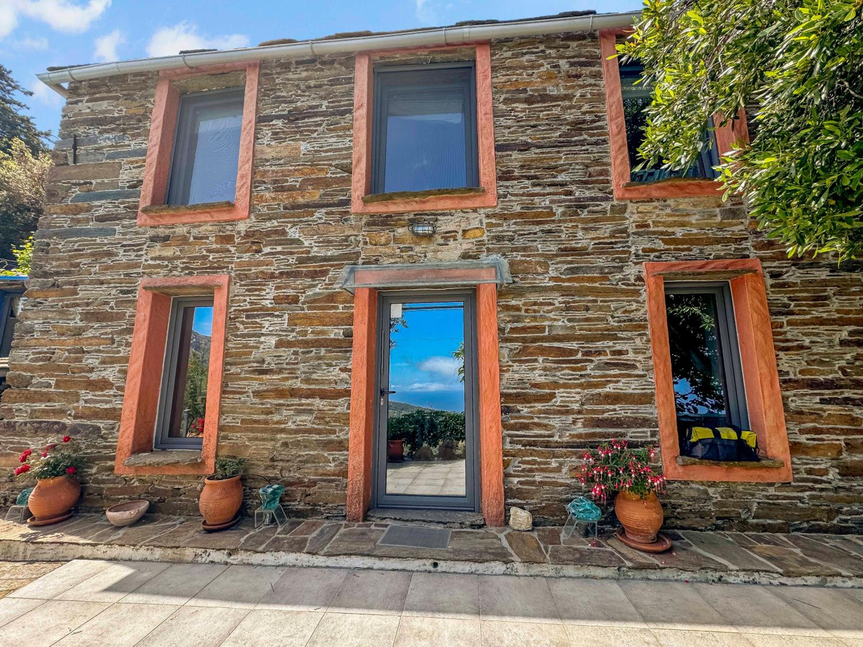 Ikaria View Resort and Villa with Pool