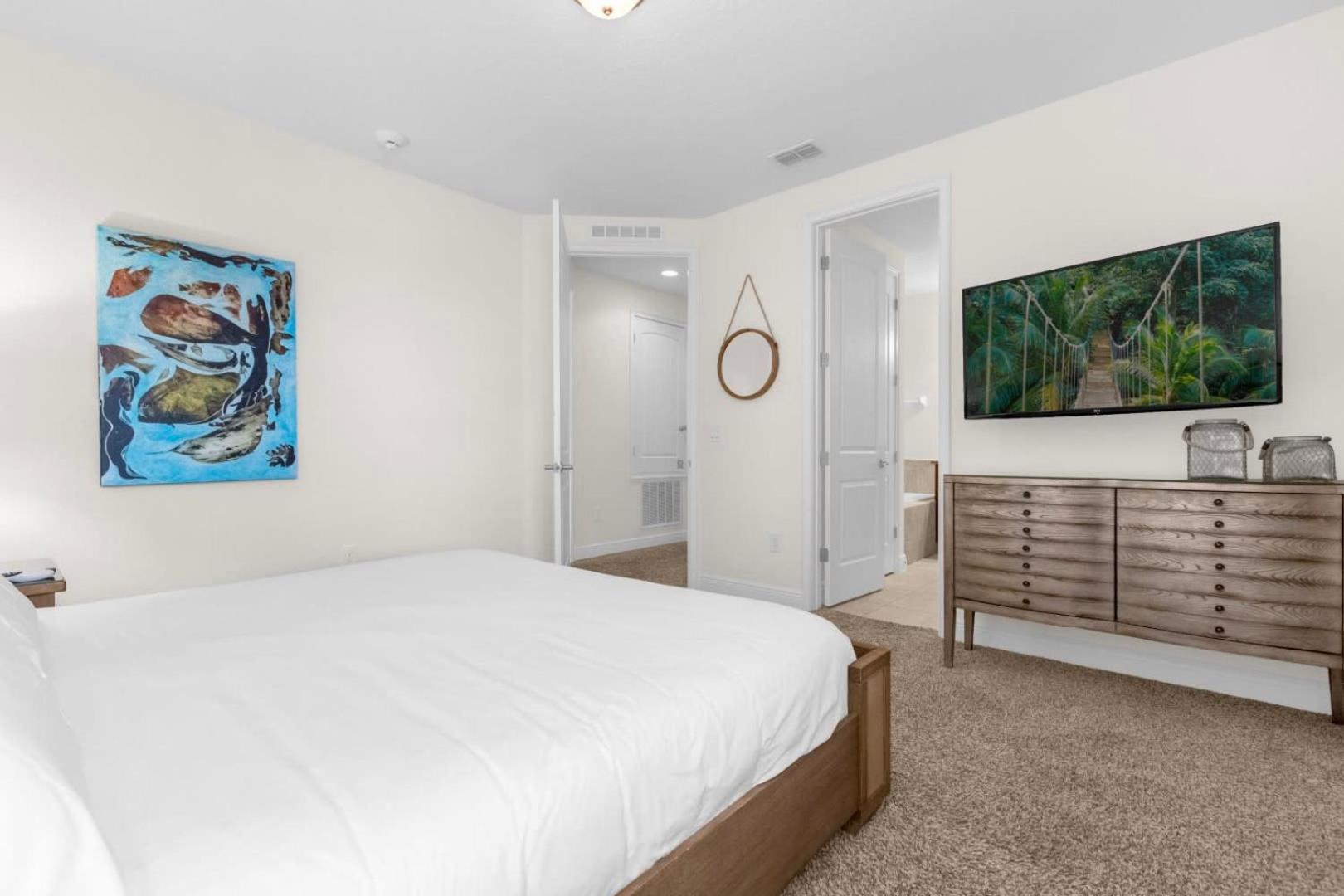 Your Dream Vacation Awaits Family 10-Bd Villa