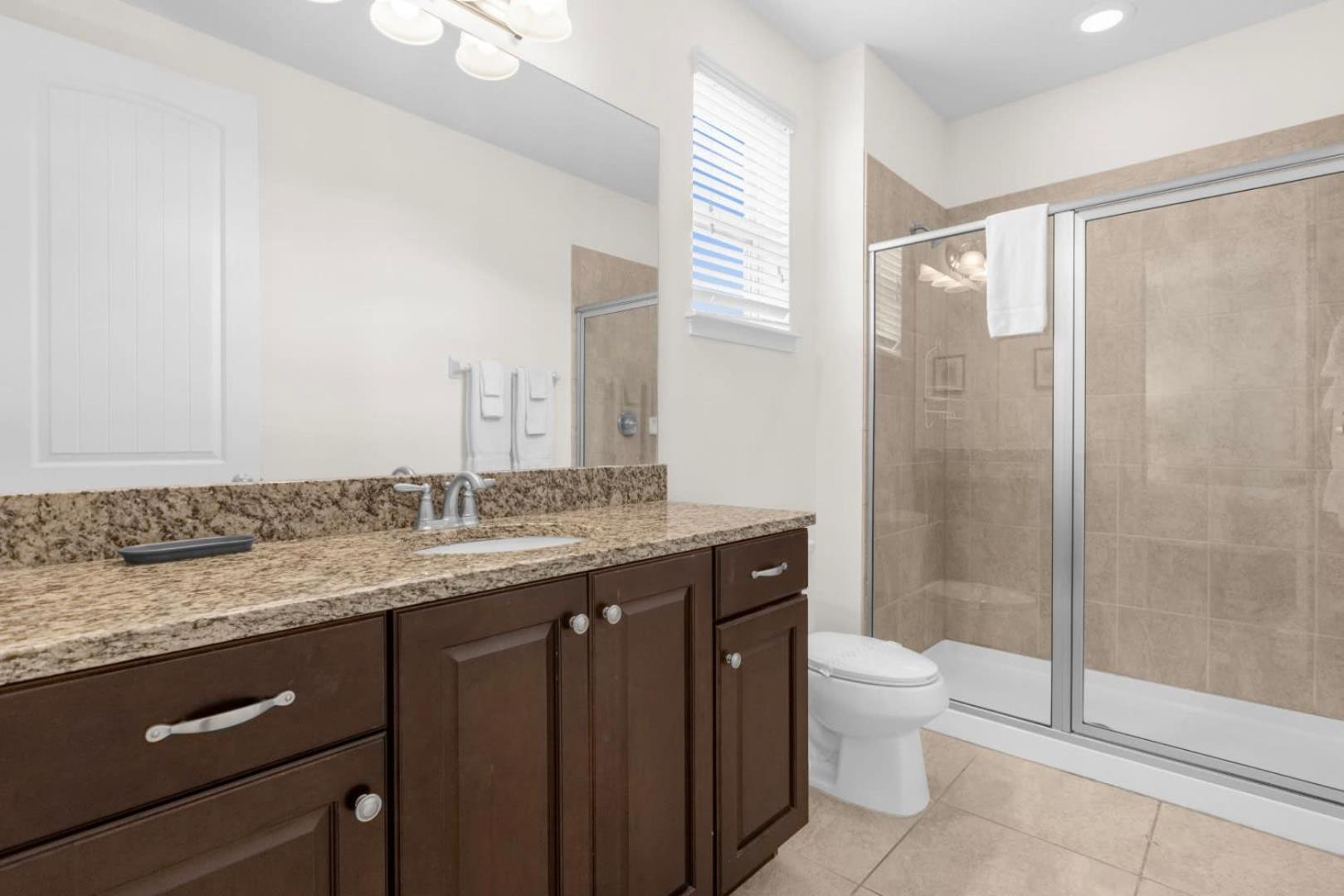 Your Dream Vacation Awaits Family 10-Bd Villa