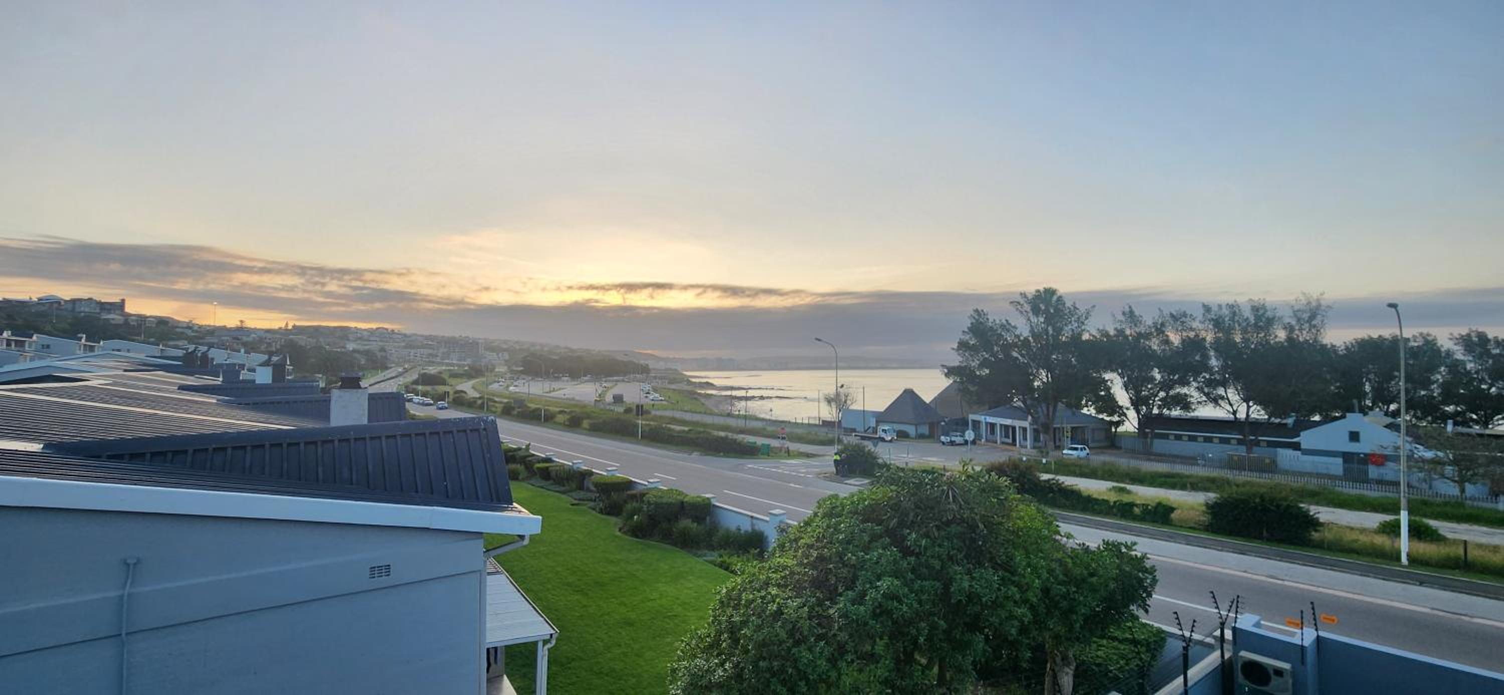 85th on Wigget unit 10, Apartment with private splash pool view 4