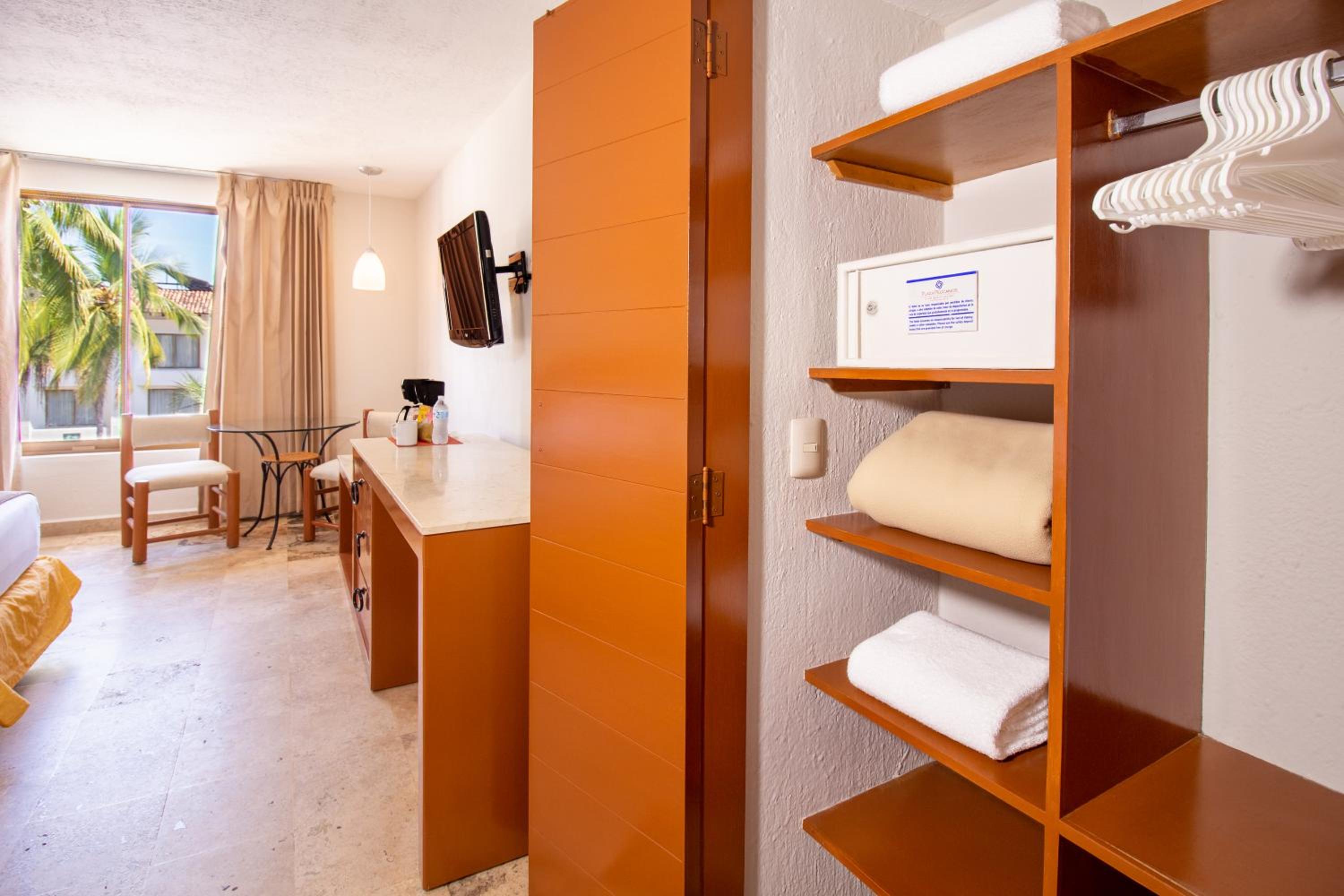 Puerto Vallarta Vacations - Plaza Pelicanos Club Beach Resort All Inclusive - Property Image 99