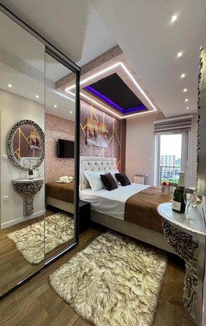 Imperial Lux Apartment view 3