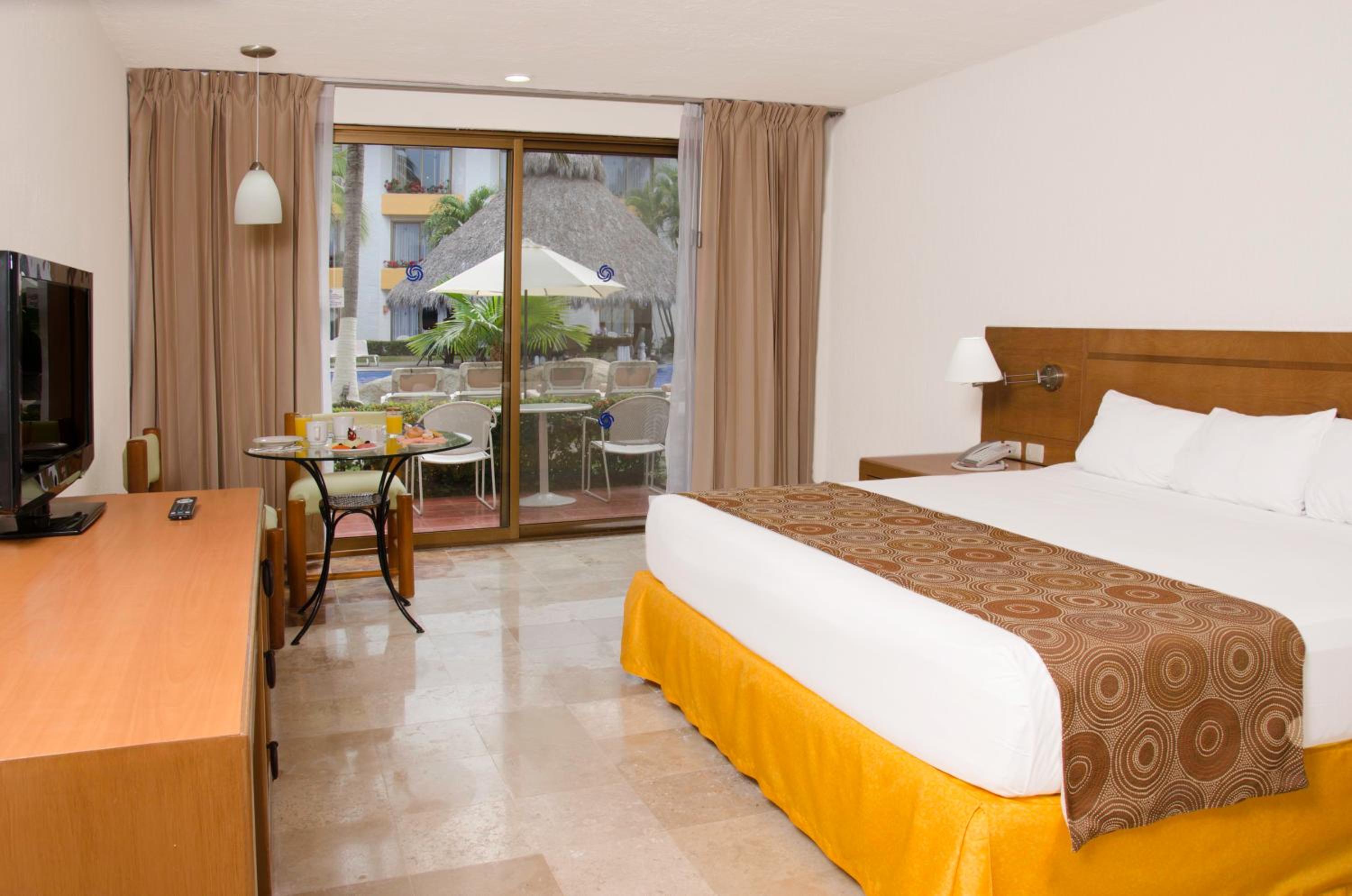 Puerto Vallarta Vacations - Plaza Pelicanos Club Beach Resort All Inclusive - Property Image 97