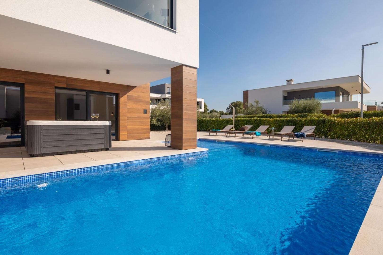 Villa Old Olive IV view 4