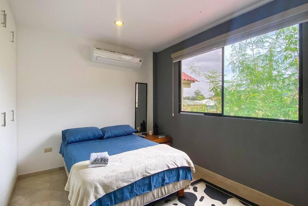 Preciosa habitación con baño privado