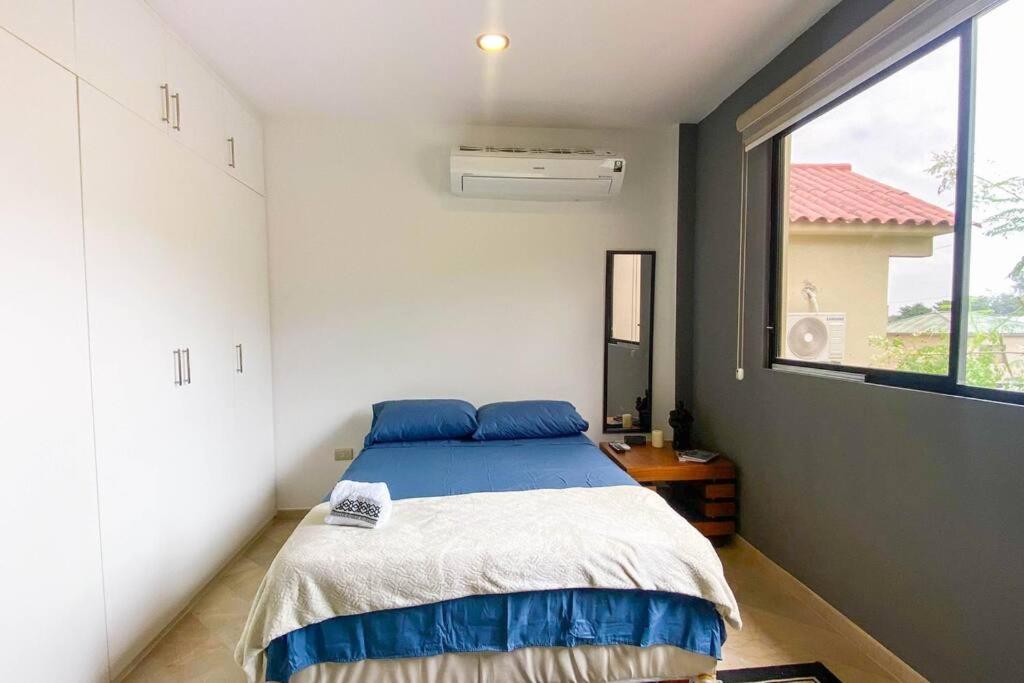 Preciosa habitación con baño privado