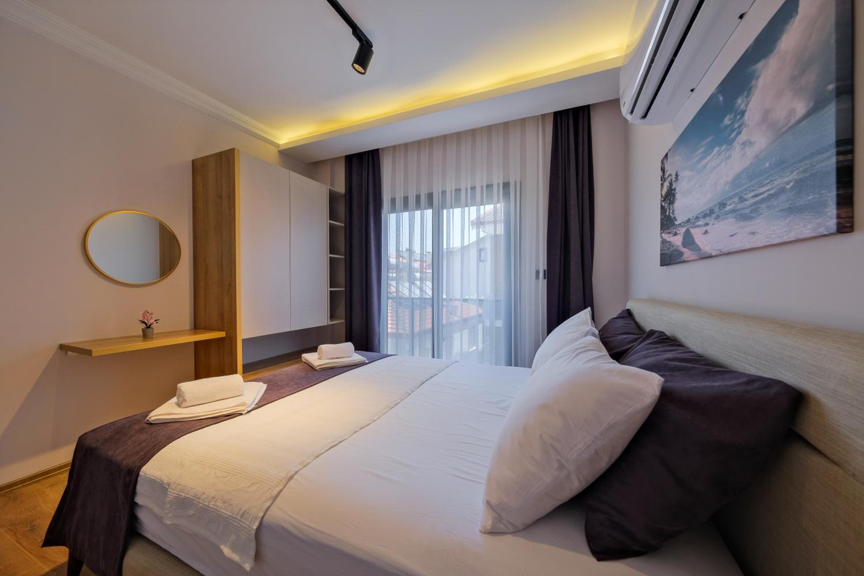 Light Apartments