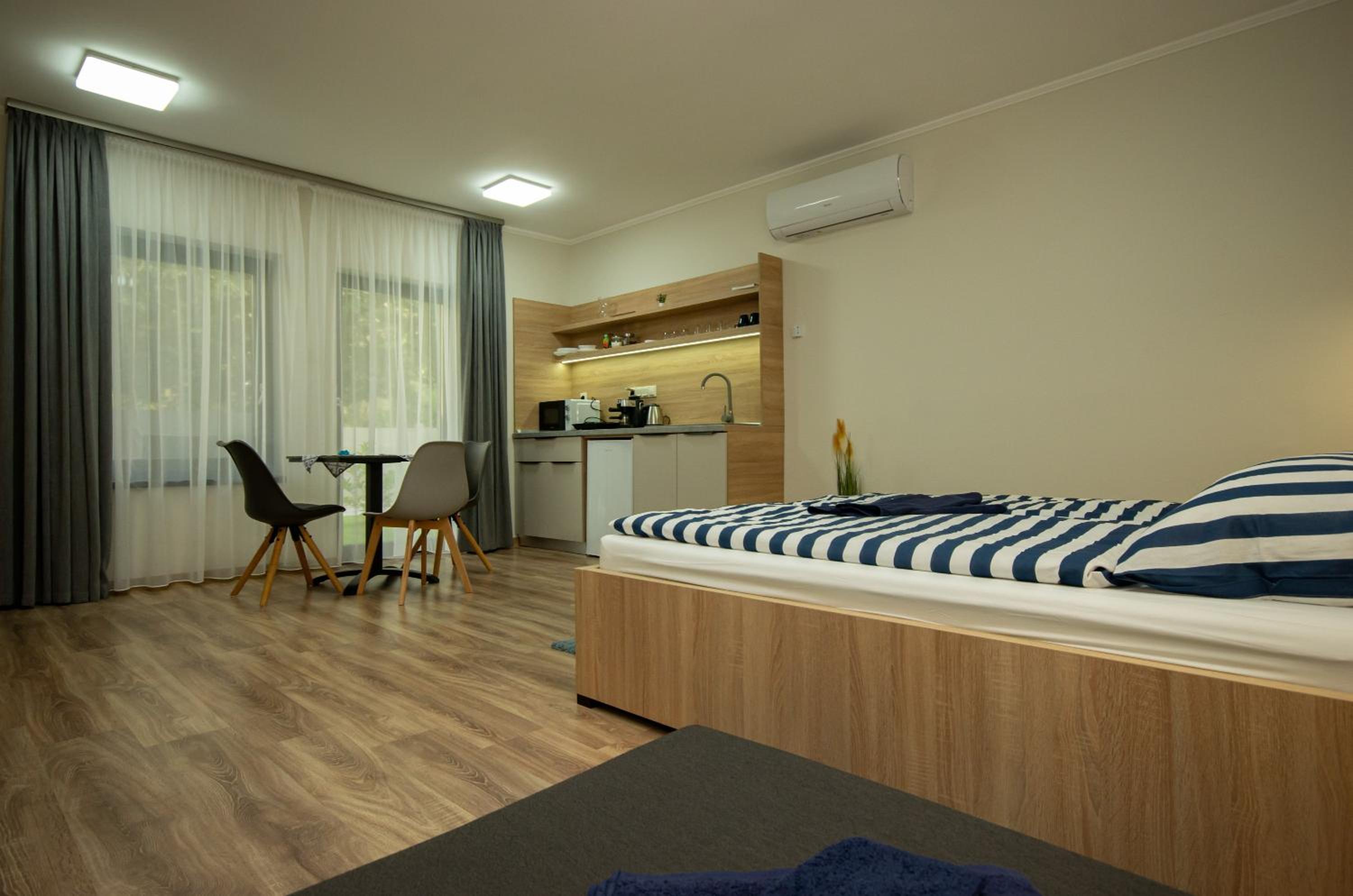 Riverside Apartmanház Gyula