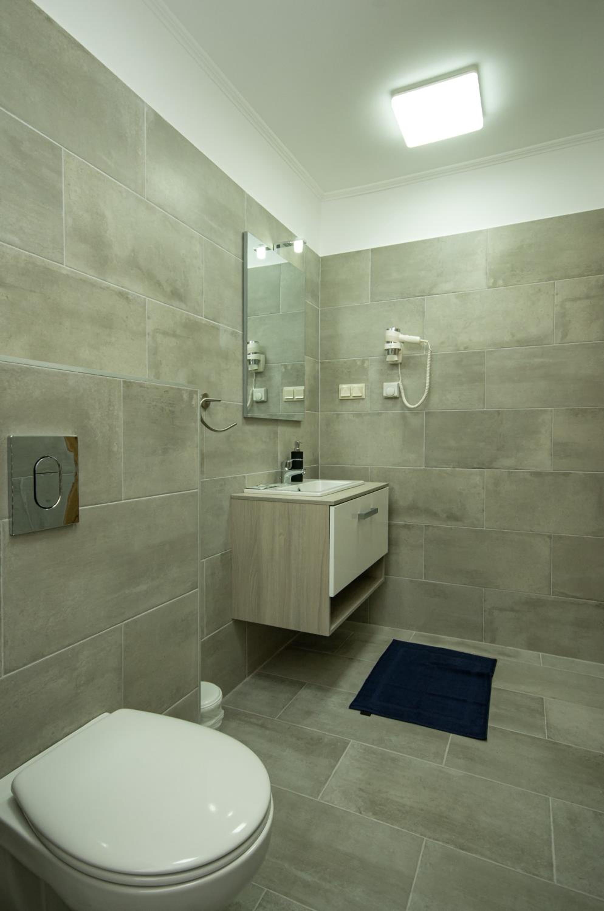 Riverside Apartmanház Gyula