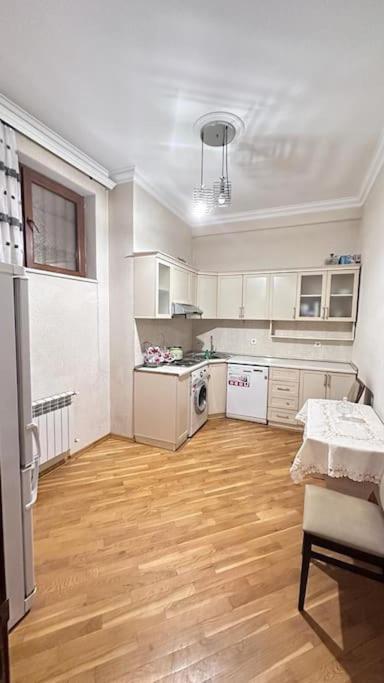 Elegant Apartment
