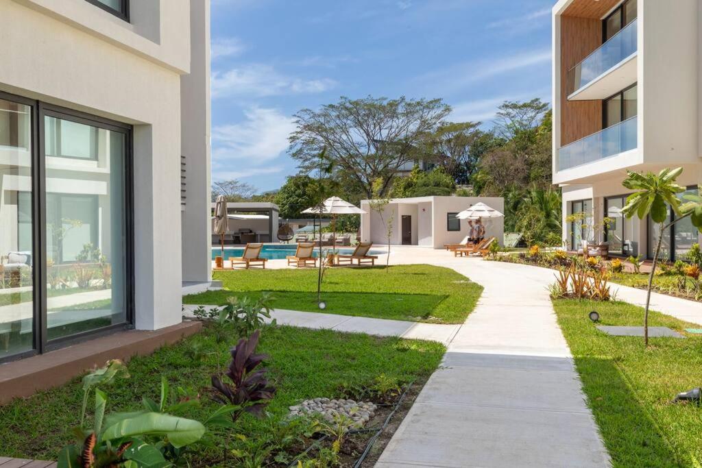 Beautiful Jungle View Apartment with private terrace in Become Nosara