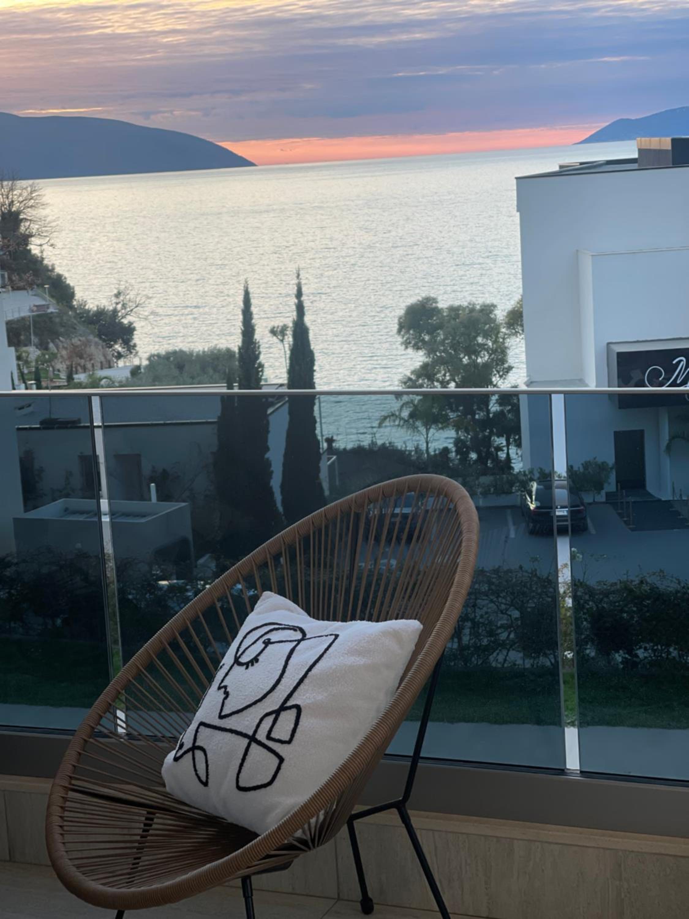 Marina Bay Luxury Apartment Vlora