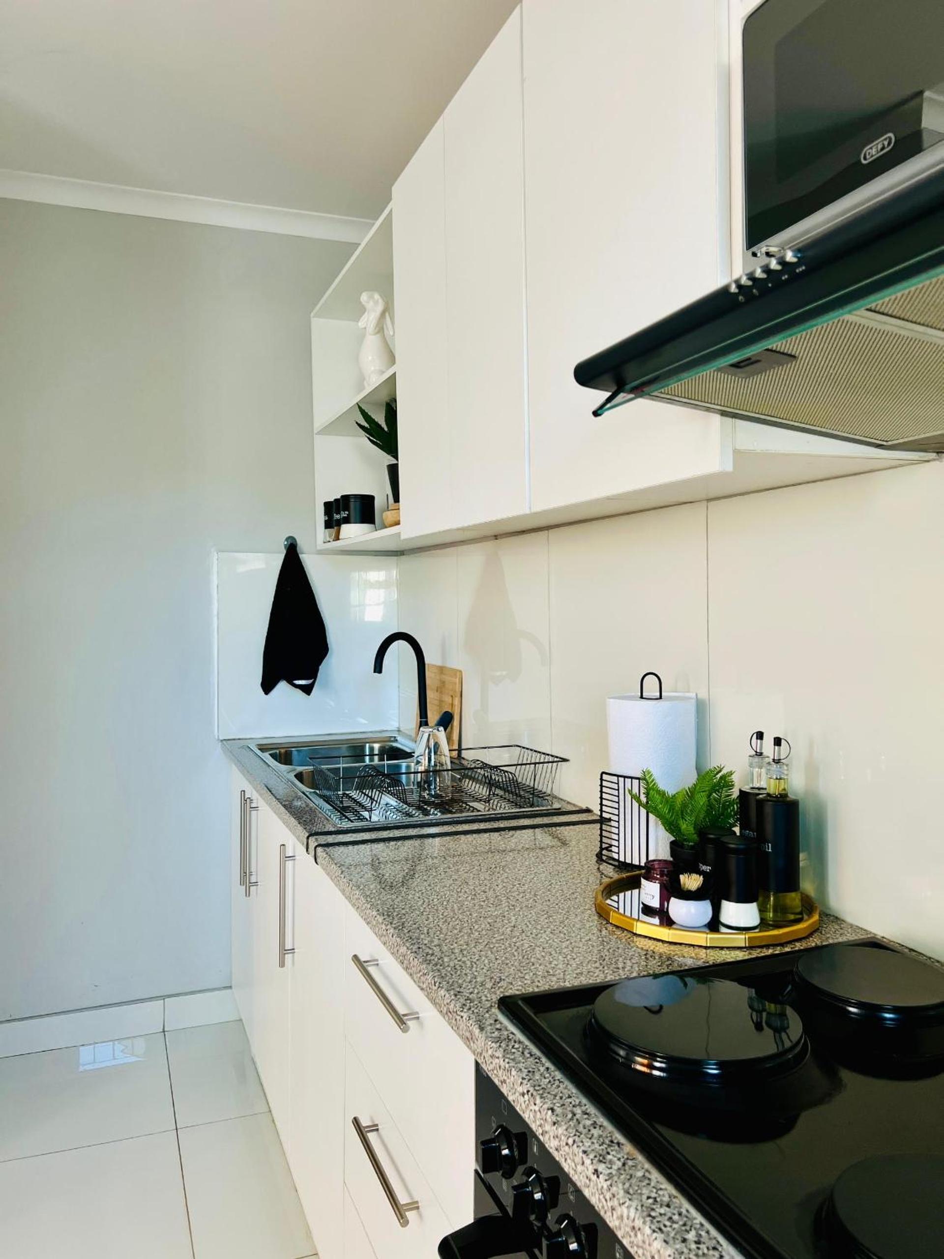 Easy Living Apartment