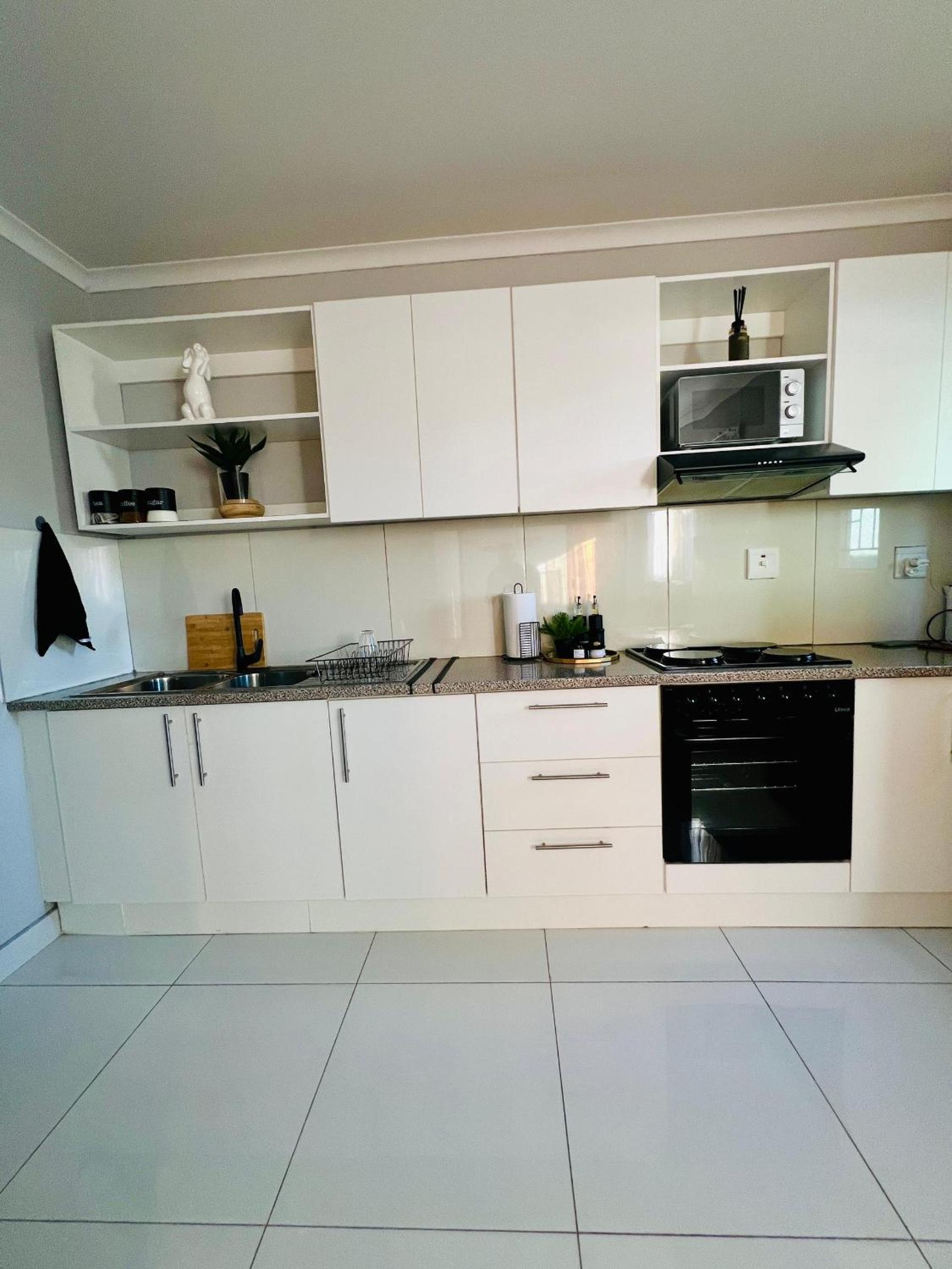 Easy Living Apartment