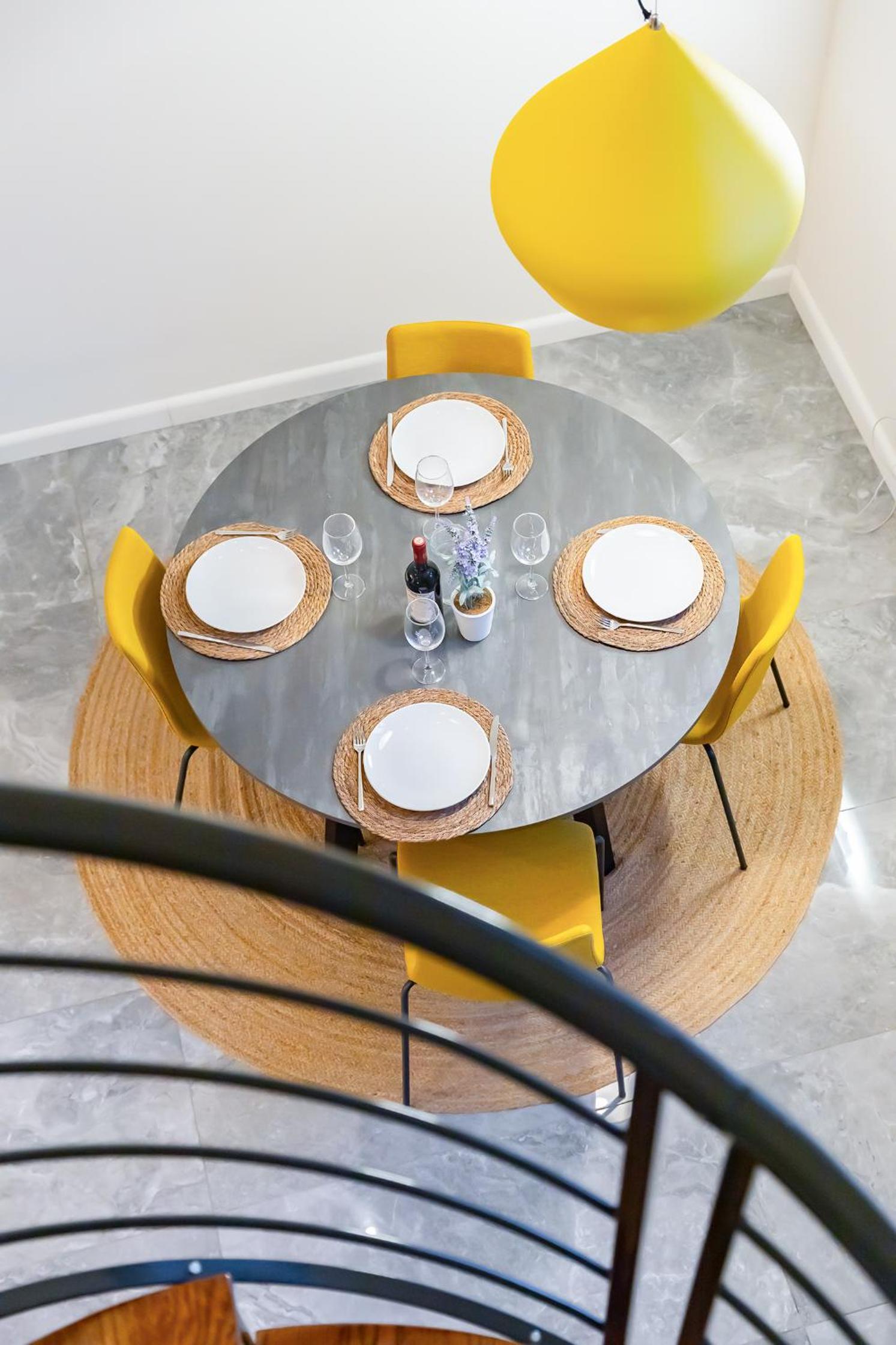Florette Suite 1BR w Stunning Lounge Terrace by Arco Collection photo 4