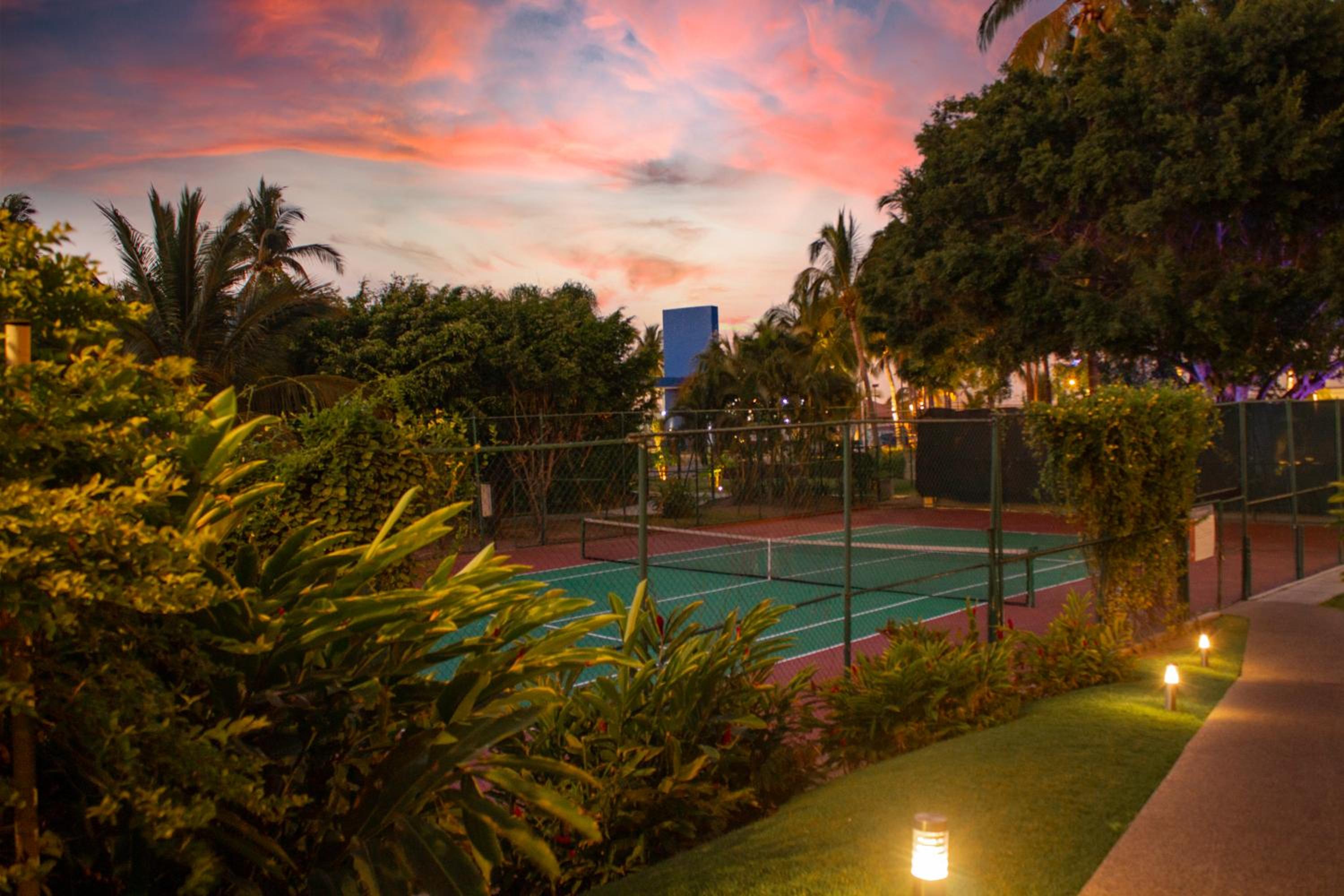 Puerto Vallarta Vacations - Plaza Pelicanos Club Beach Resort All Inclusive - Property Image 28