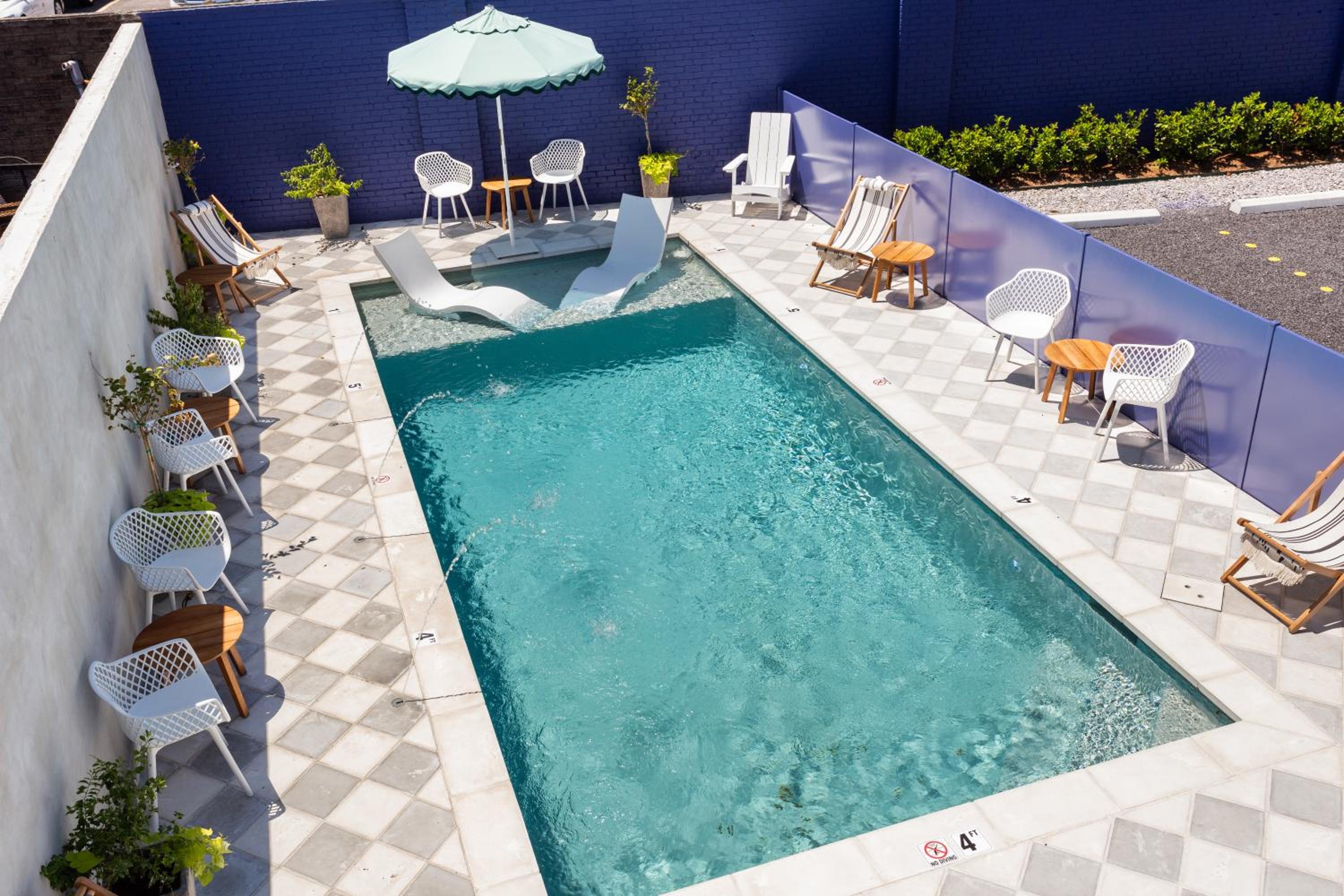The Iris Motel