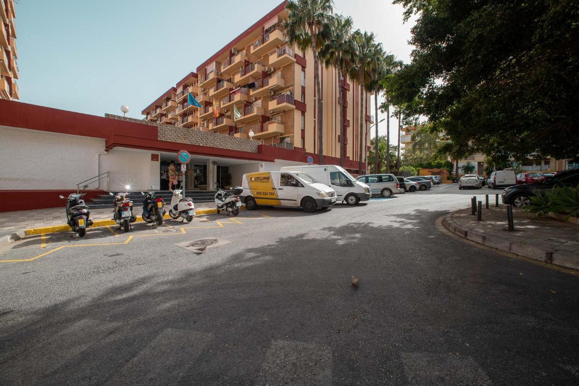 Lolo Home estudio con WiFi, AC y Piscinas view 4