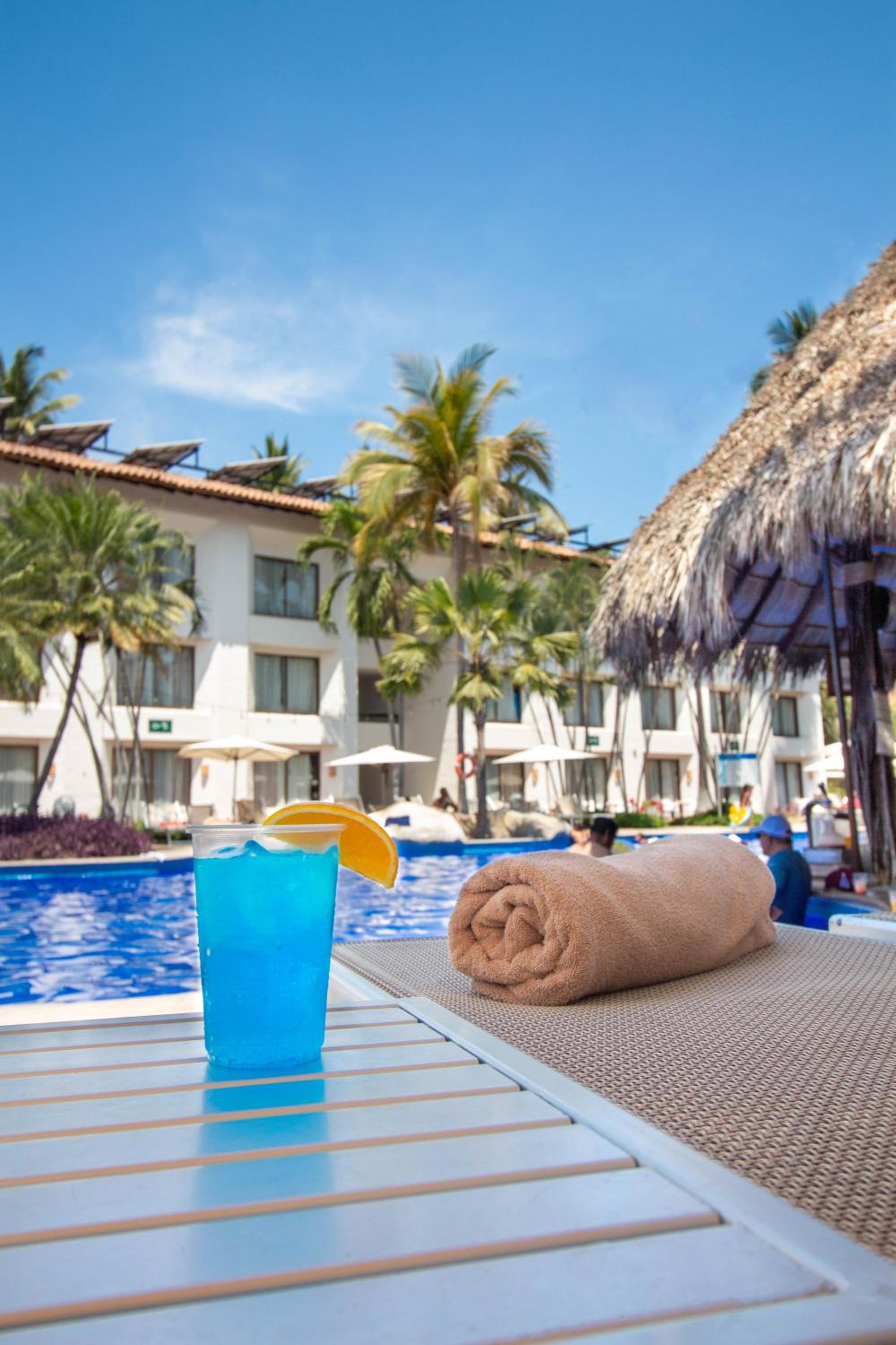 Puerto Vallarta Vacations - Plaza Pelicanos Club Beach Resort All Inclusive - Property Image 40