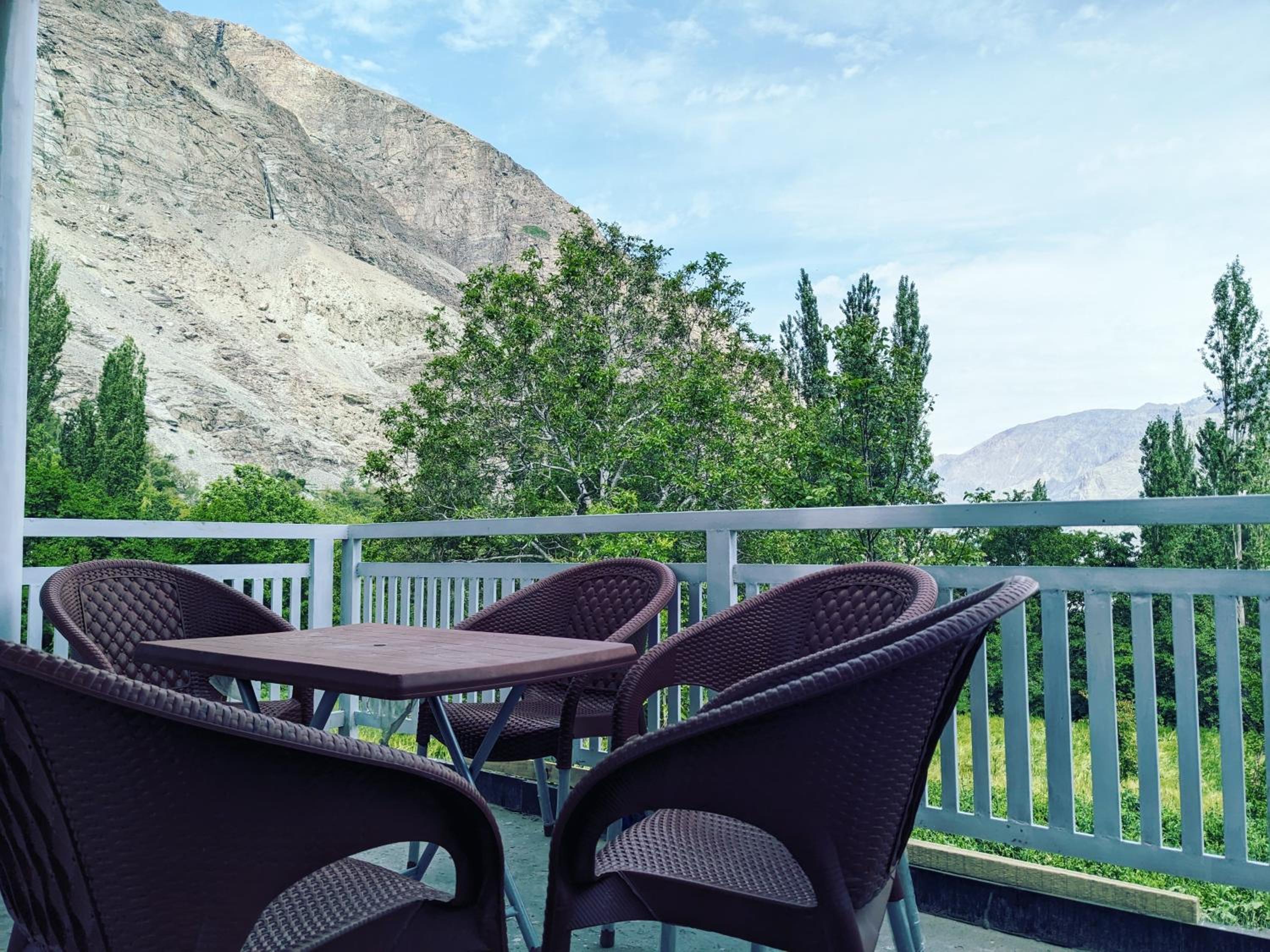 Alpine Resort Khaplu
