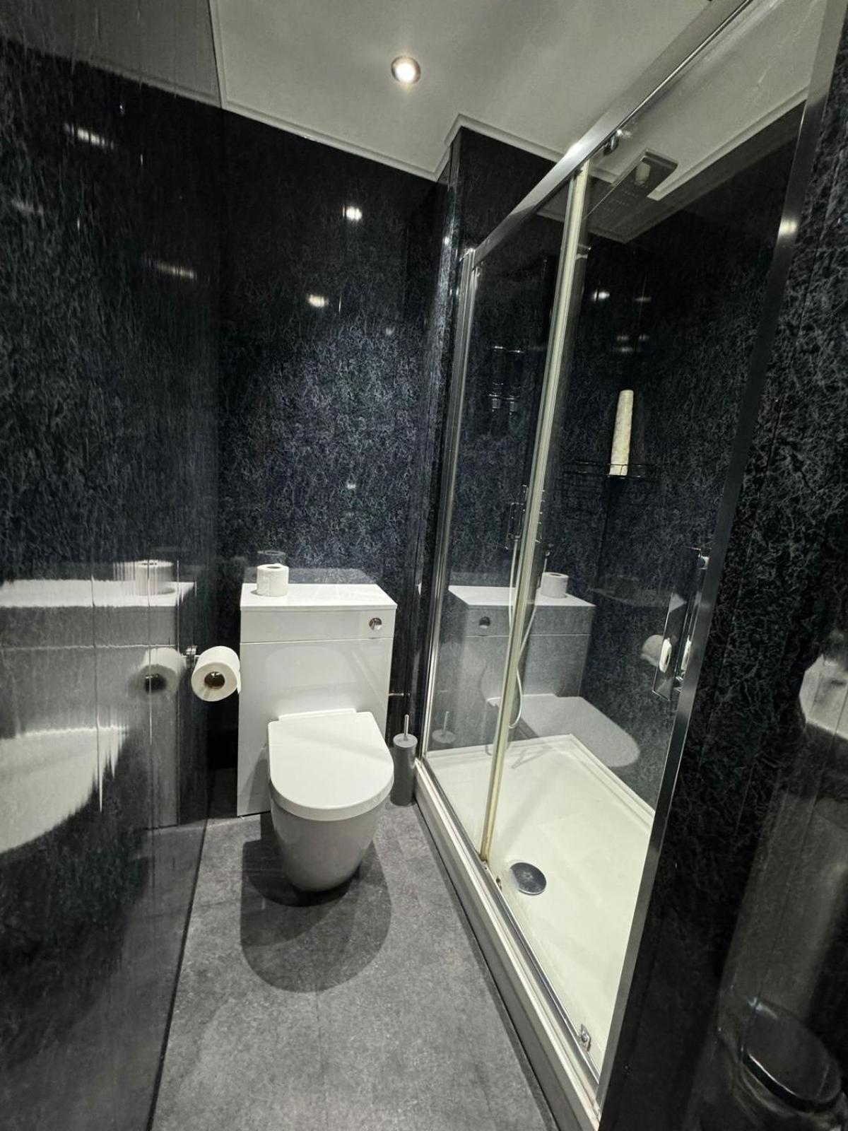 High Tor Hotel