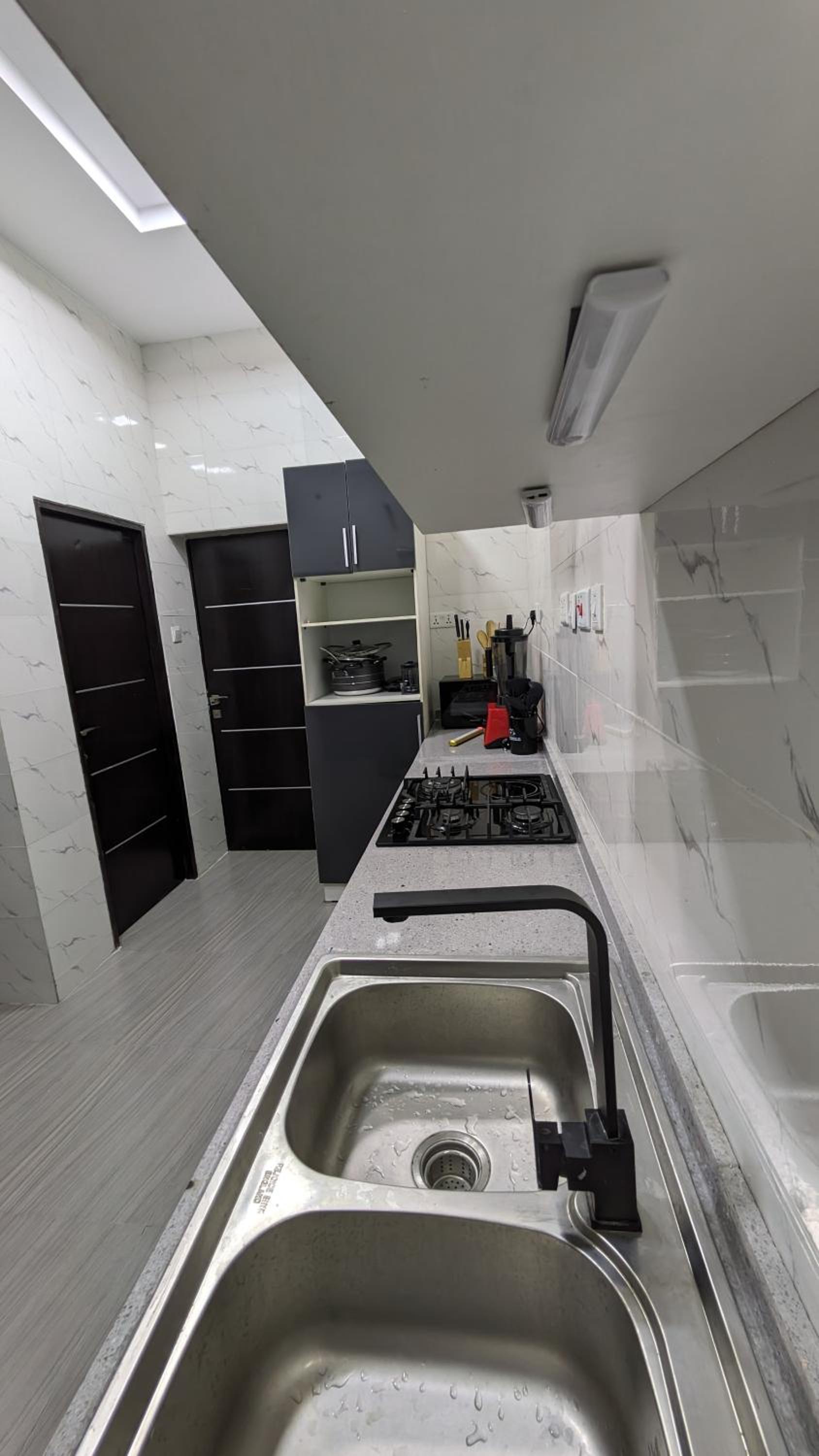 Eco luxury apartments- Lekki Phase 1 view 4