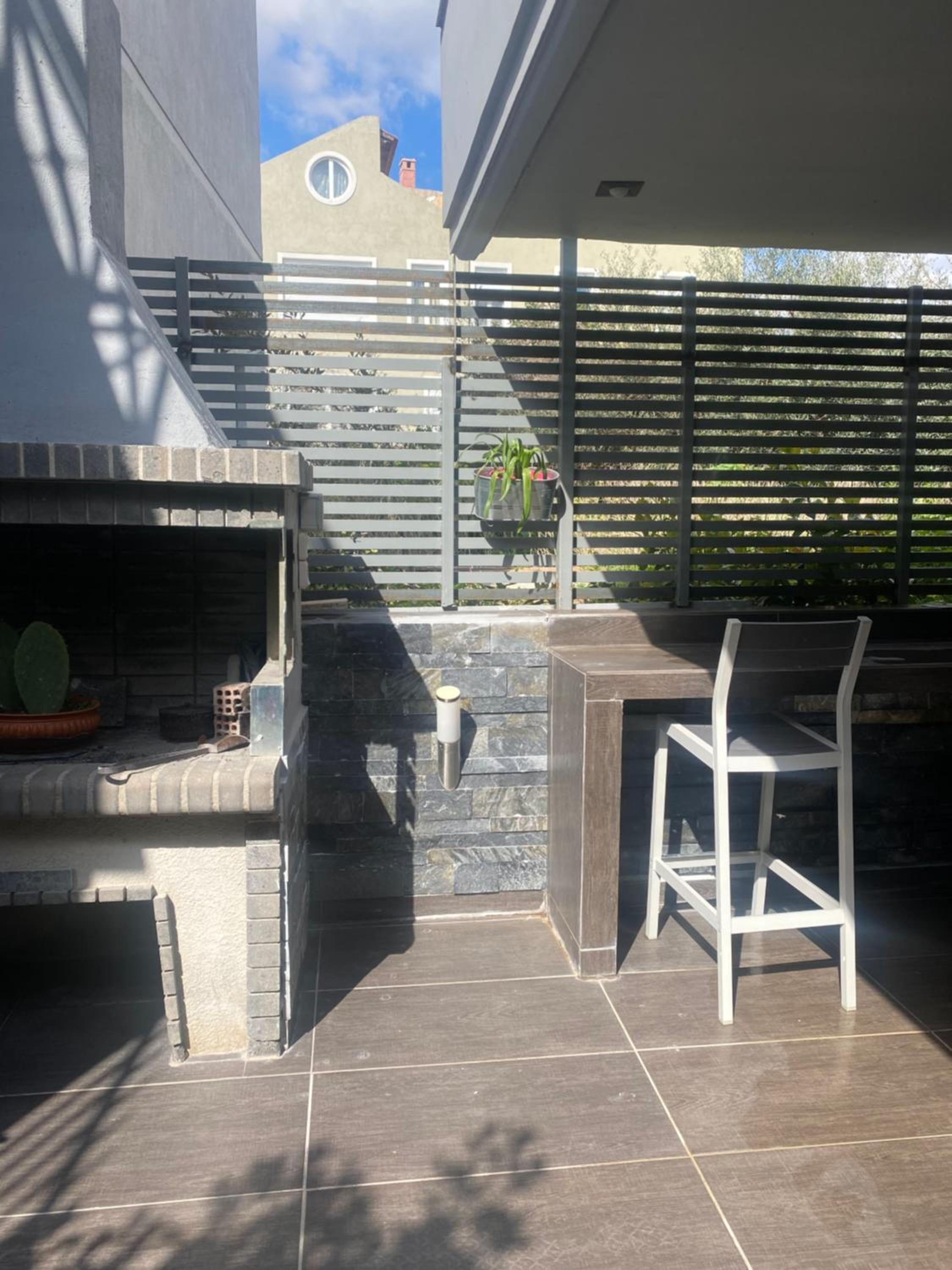 Gardenista in Gerakas near to airport
