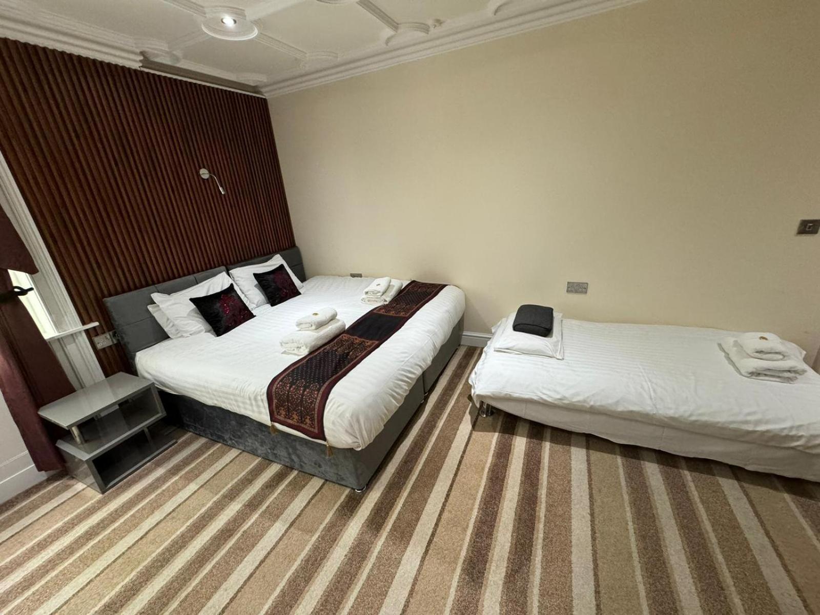High Tor Hotel