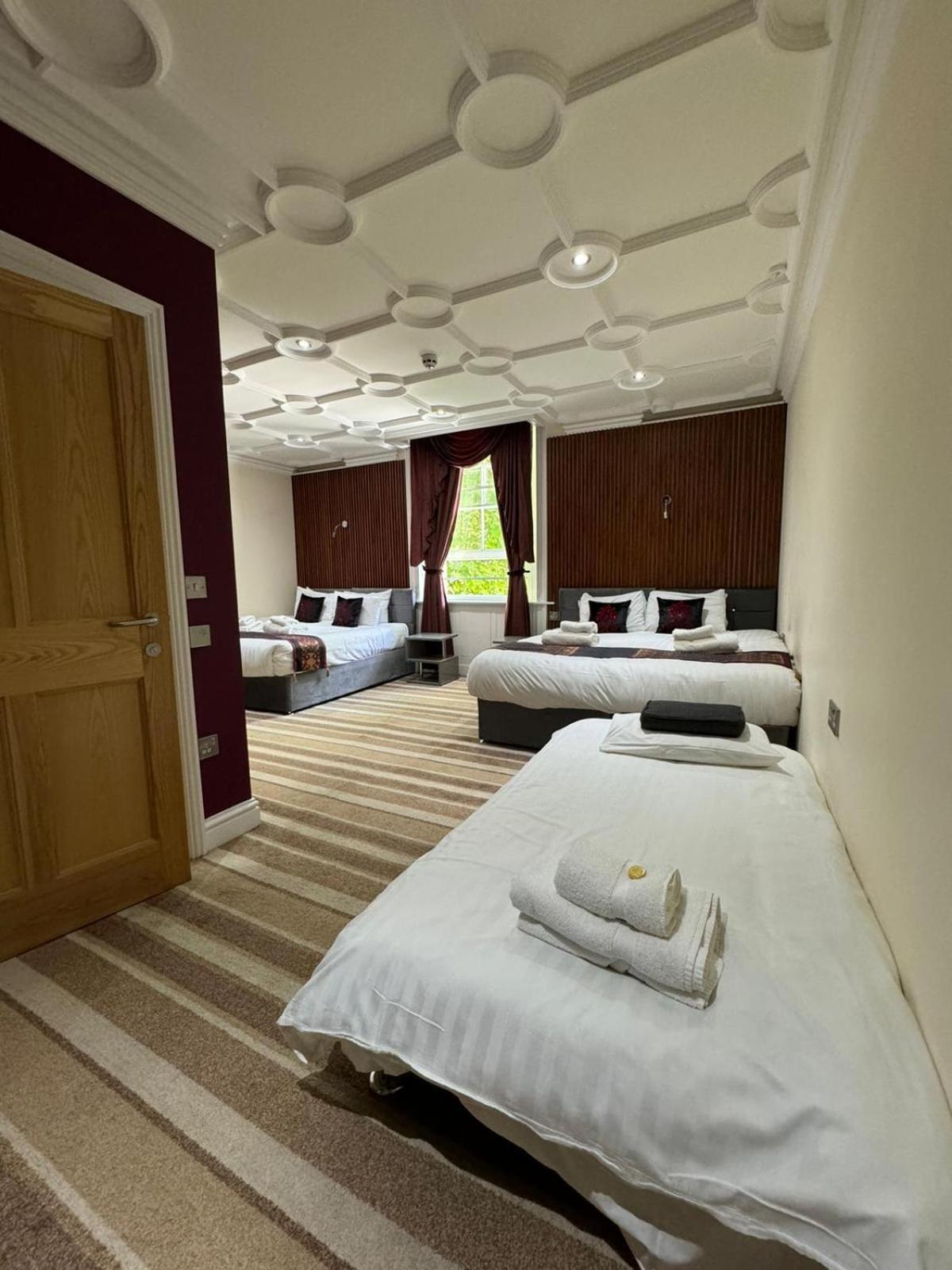 High Tor Hotel
