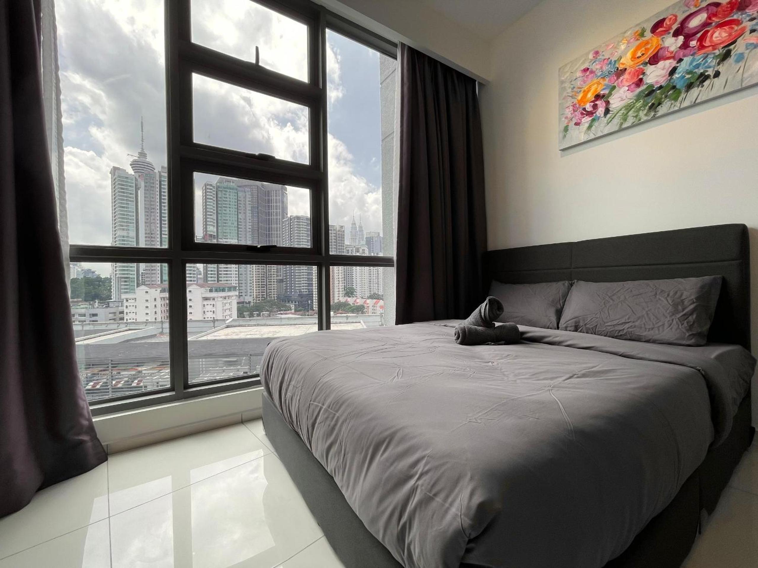 The Robertson-Bukit Bintang by PILLOWTALKS
