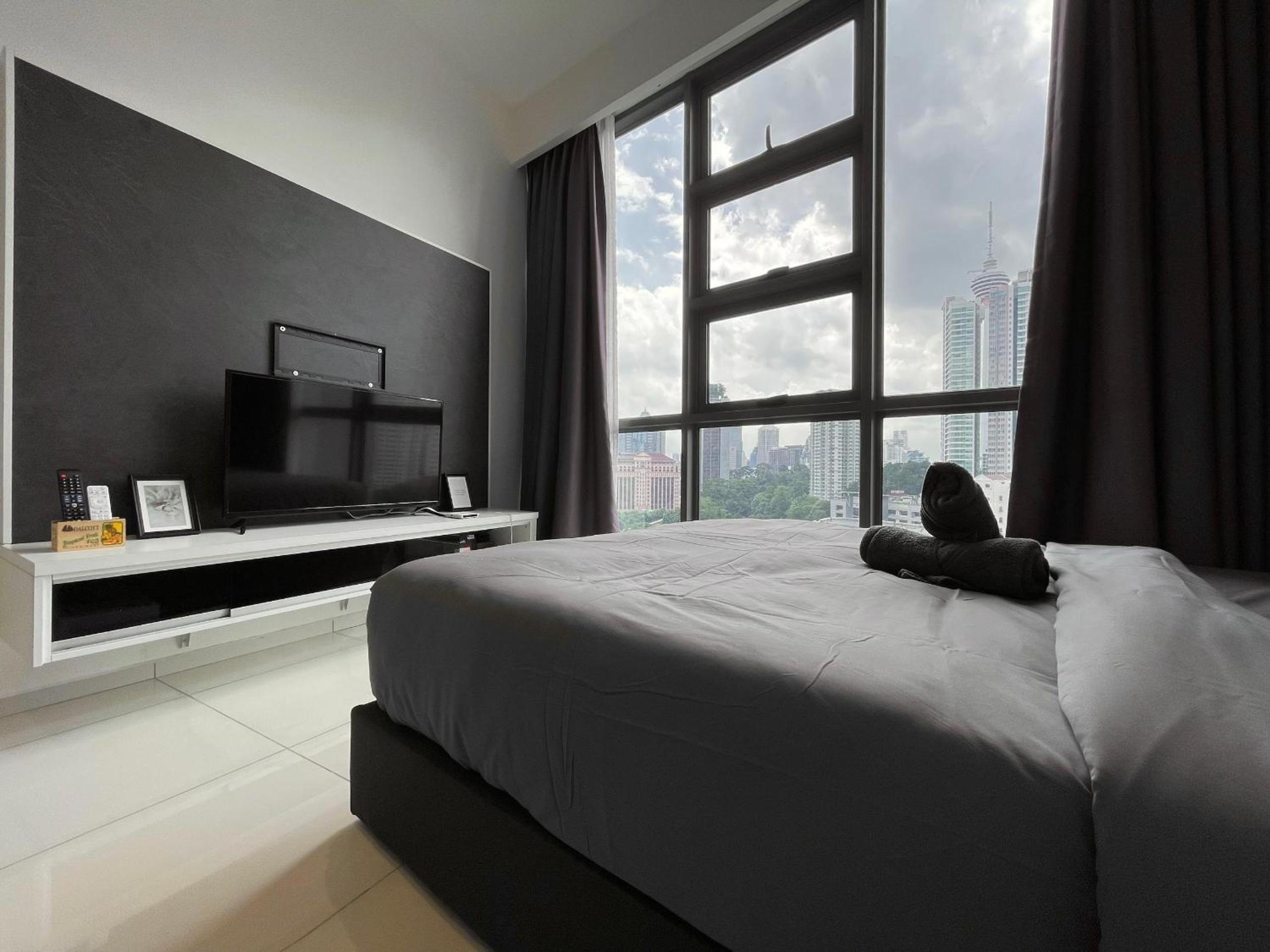 The Robertson-Bukit Bintang by PILLOWTALKS