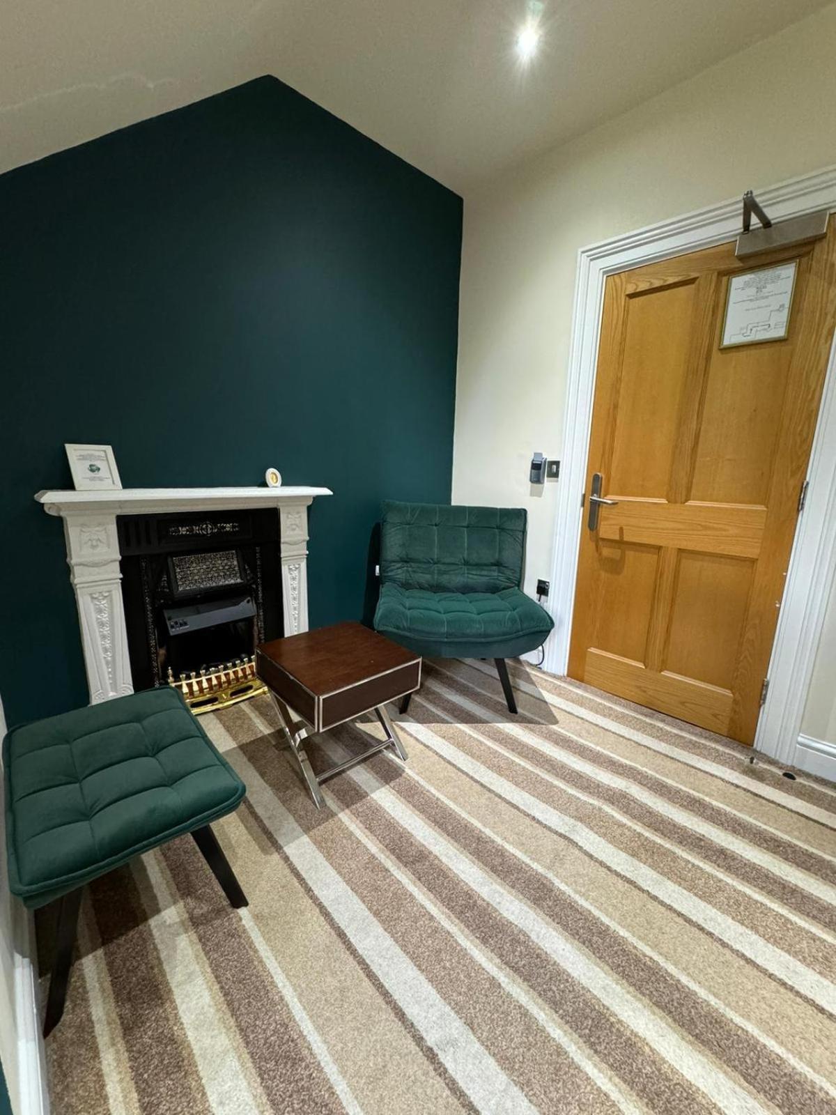 High Tor Hotel