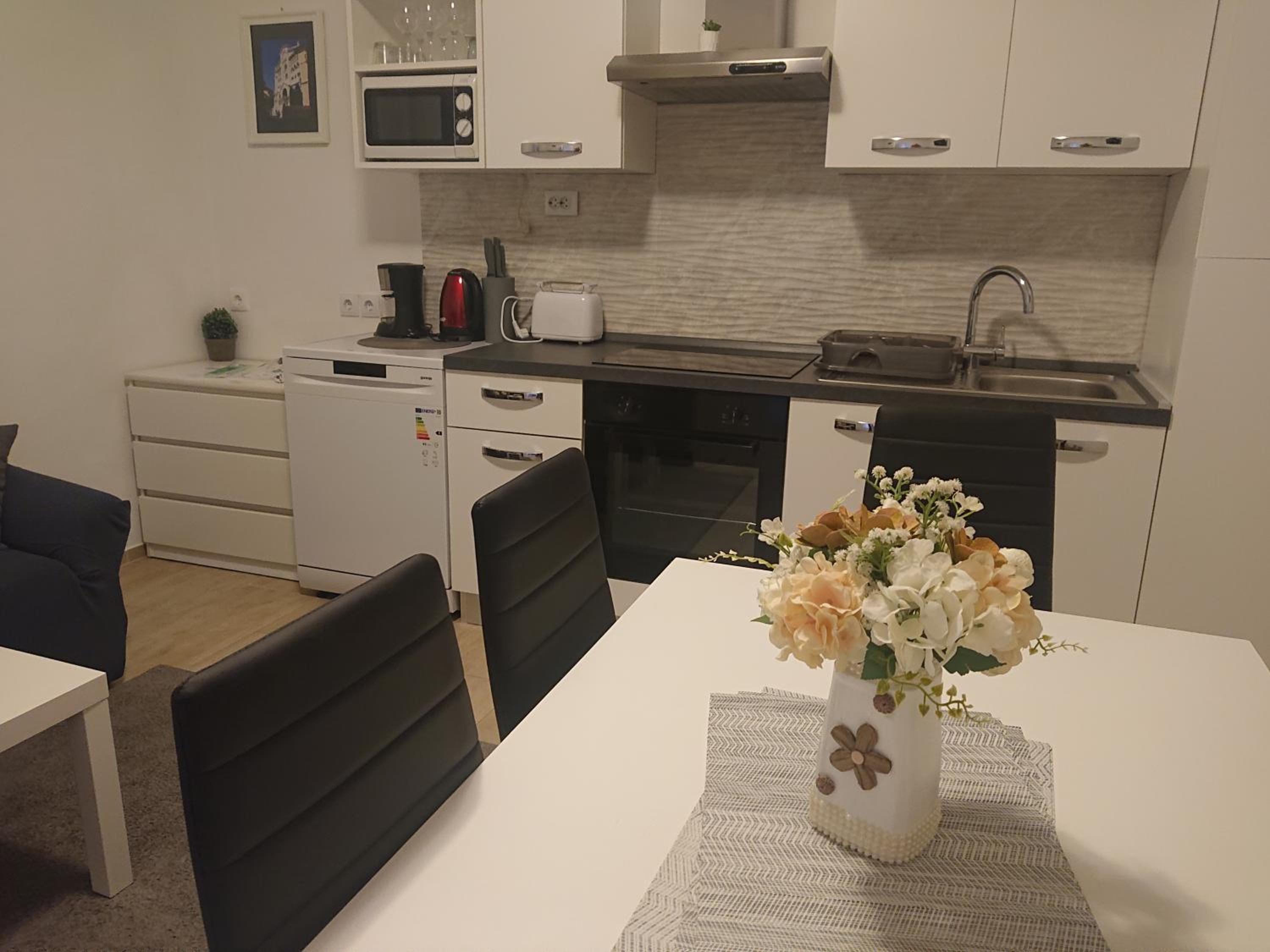 Apartmani Klara view 4