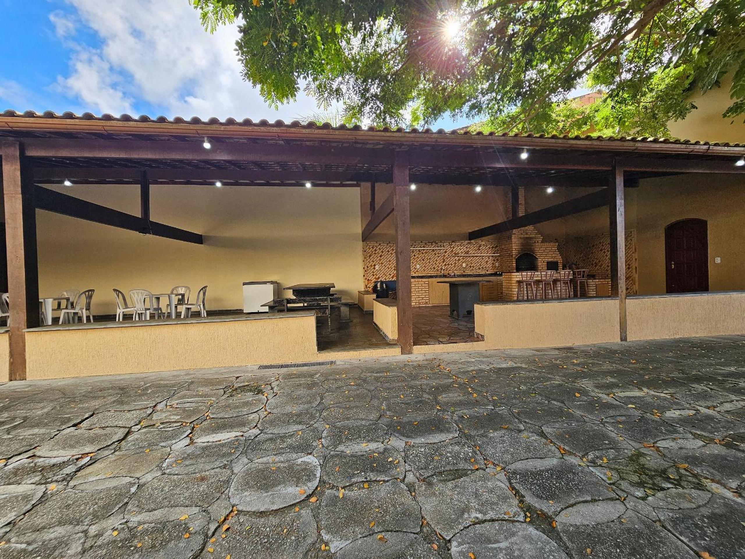 Casa Aurora à Praia do Peró Bandeira Azul – Perfeita para Grupos