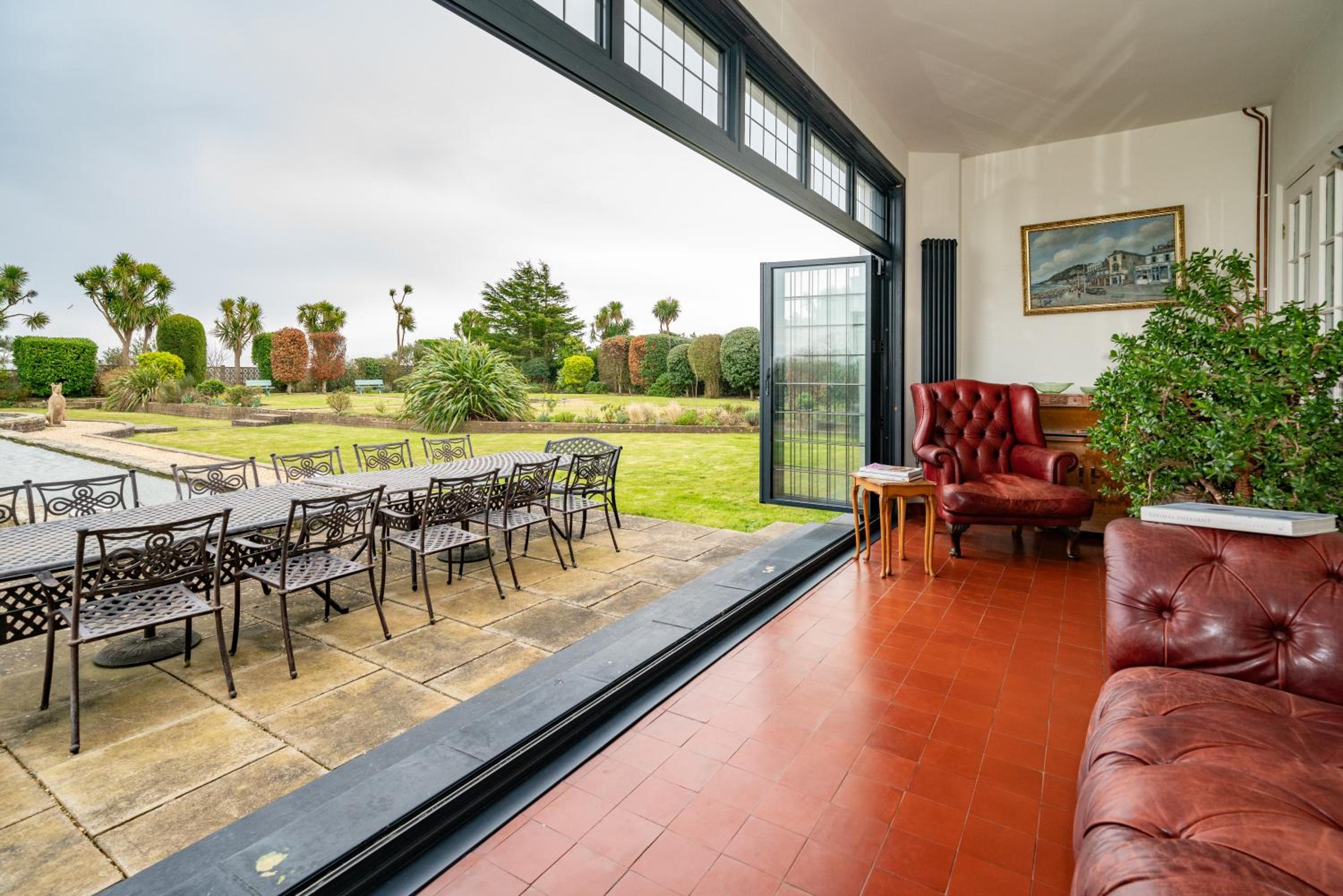 ArtDecoHouseUK