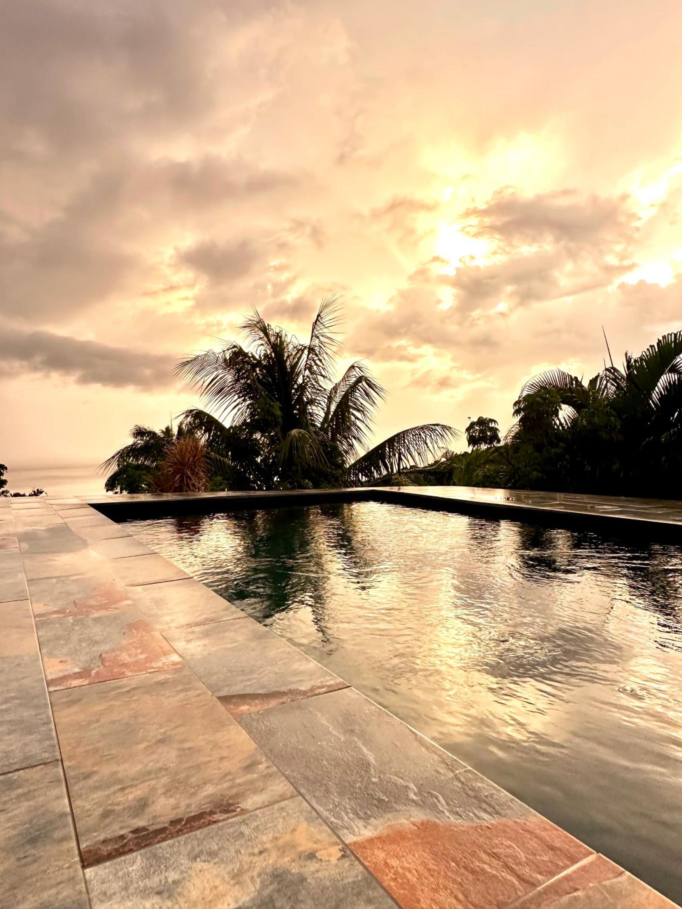 Villa Ô Karet, Vue mer panoramique et Piscine privée