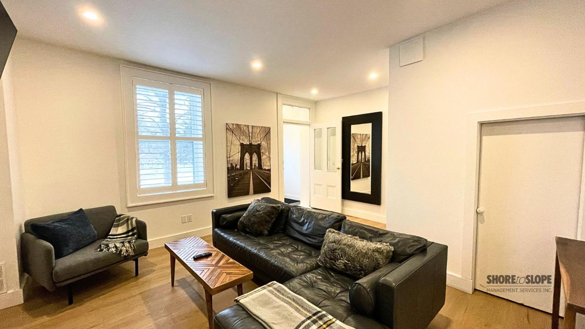 The 1883 Century Flat Suite