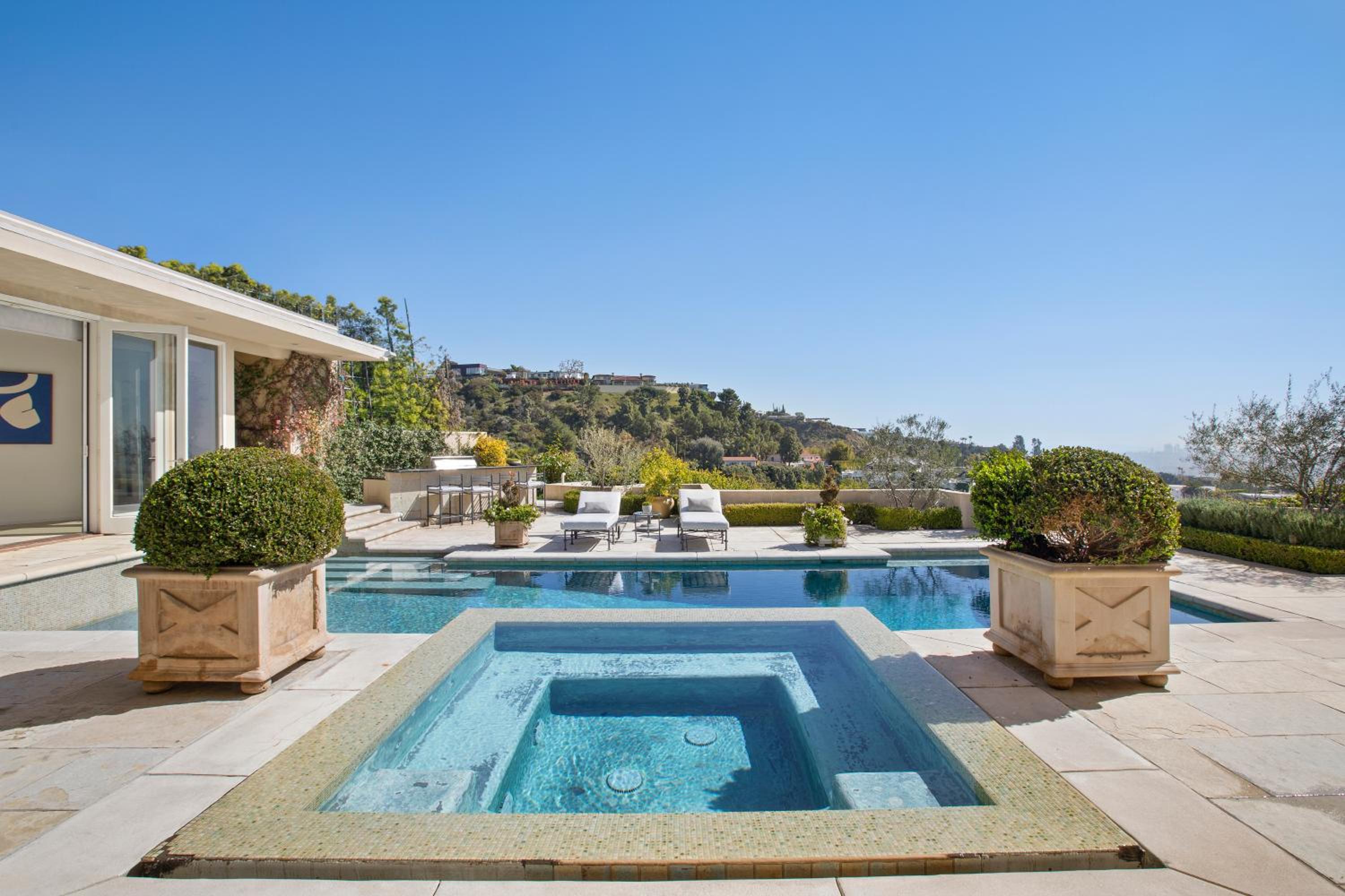 Trousdale Grand