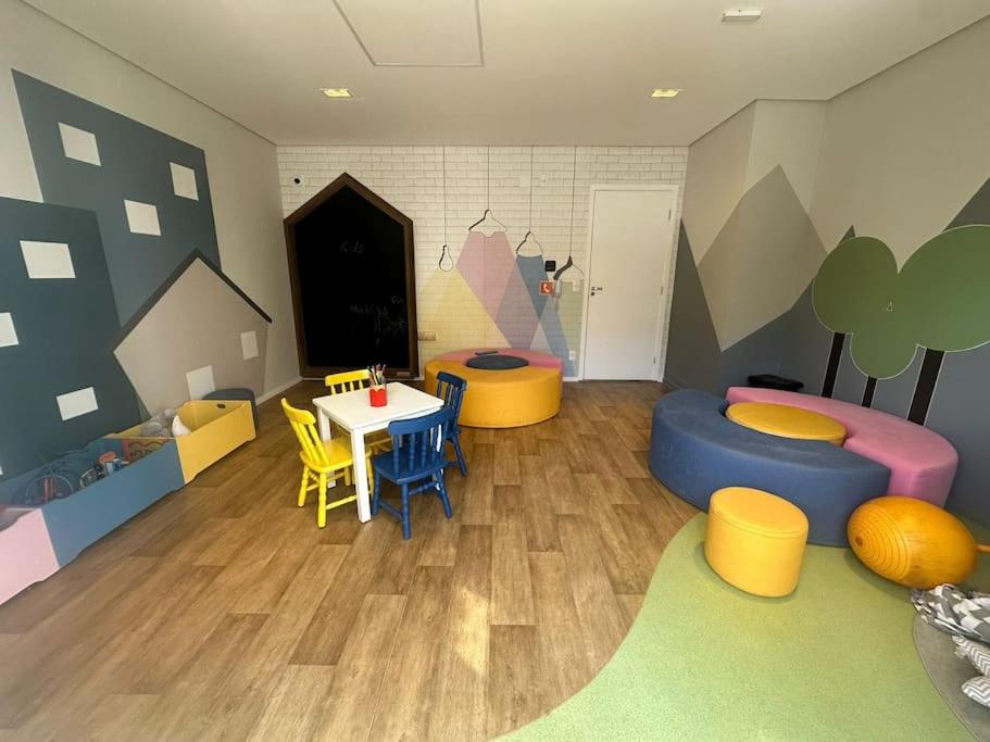 Studio Quirino- novo e moderno