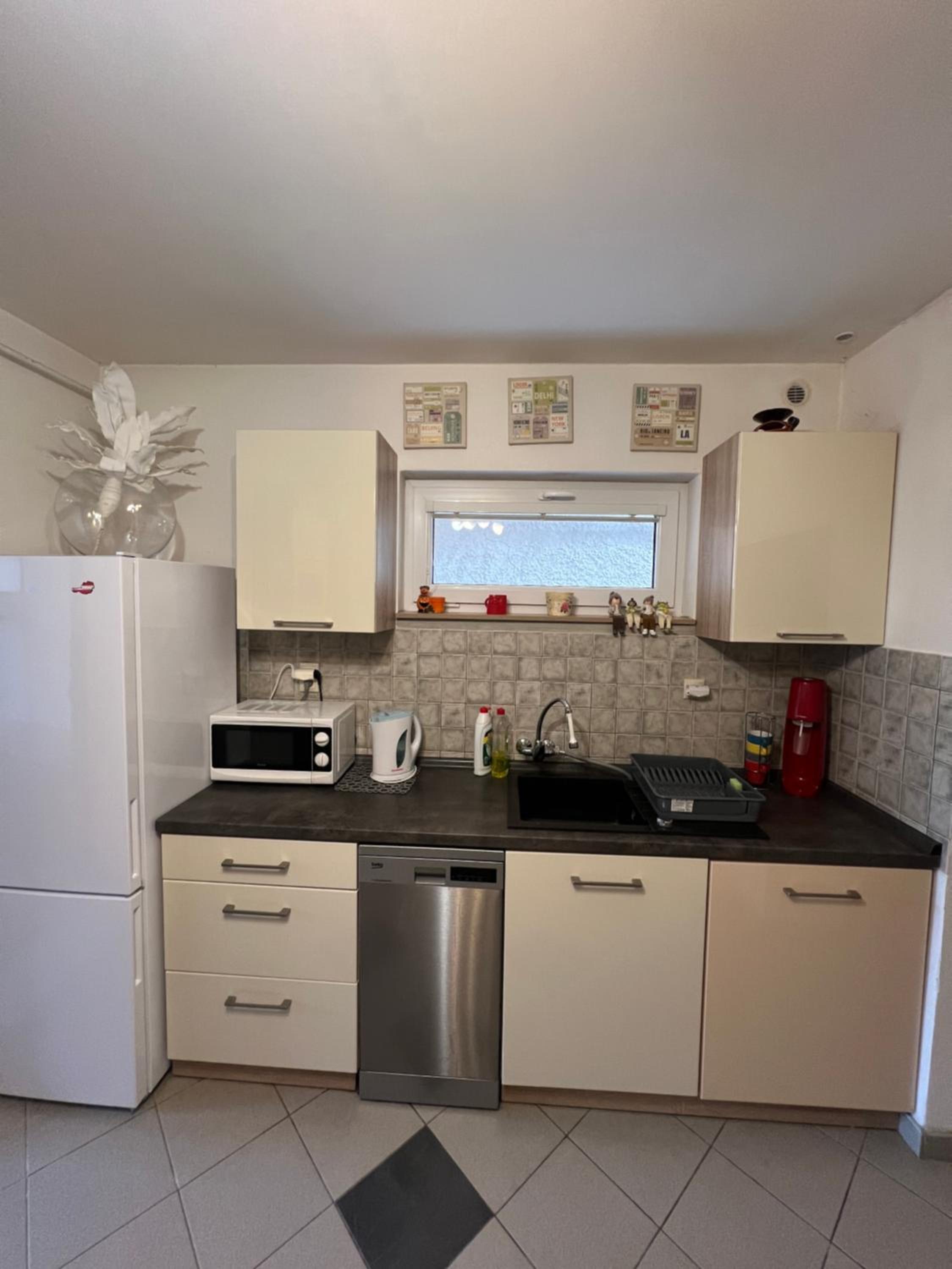 -Self-Check- 4-Room family house view 5
