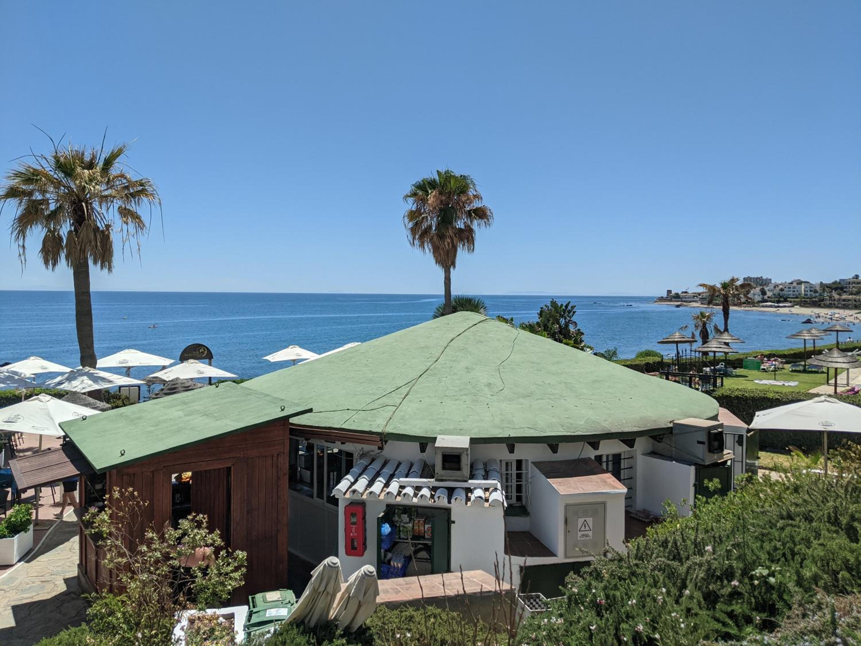 Tranquil Oceanfront Escape, One-Bedroom Haven