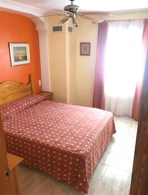 Family apartment with pool in Oliva Nova