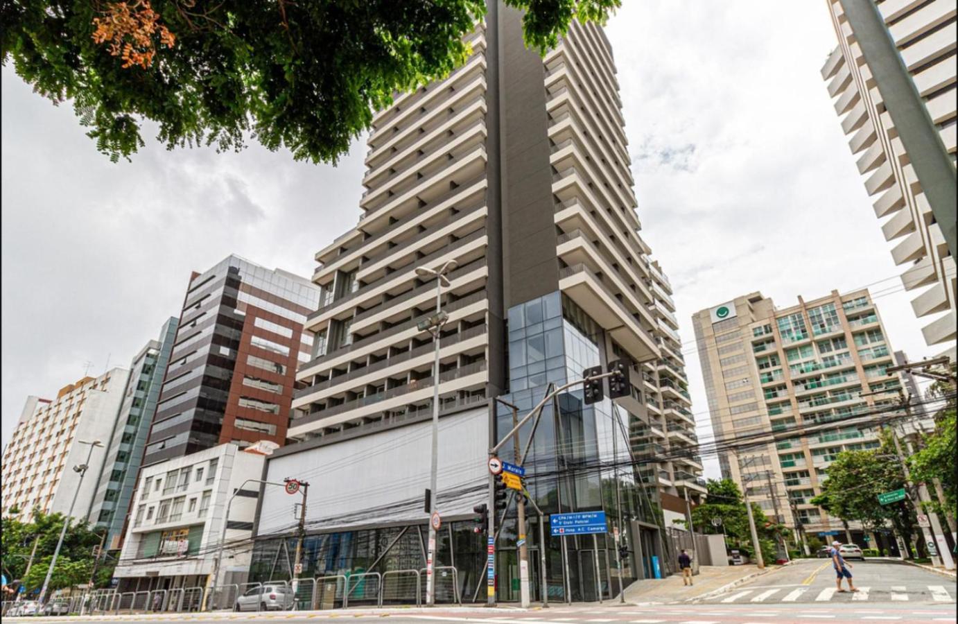 360 VN Vergueiro by Housi