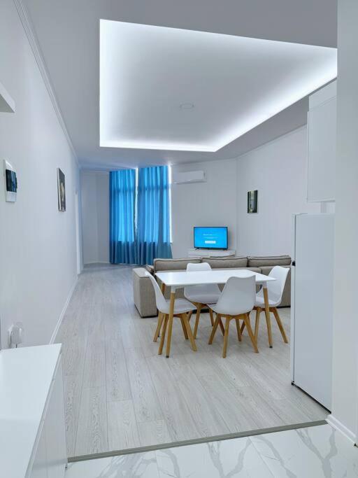 AEM 2 Bedroom Apartment Apt #3